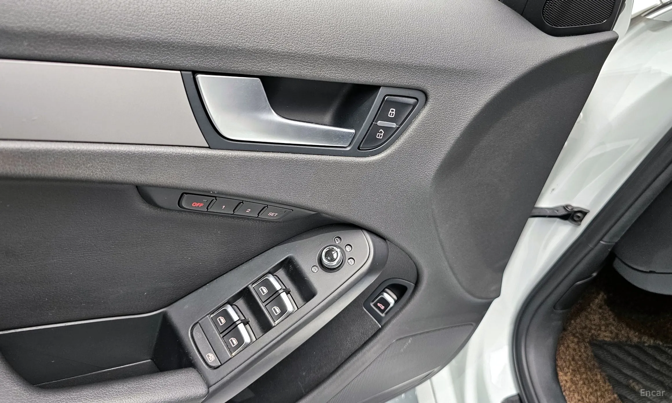 Audi New A4 превью 17