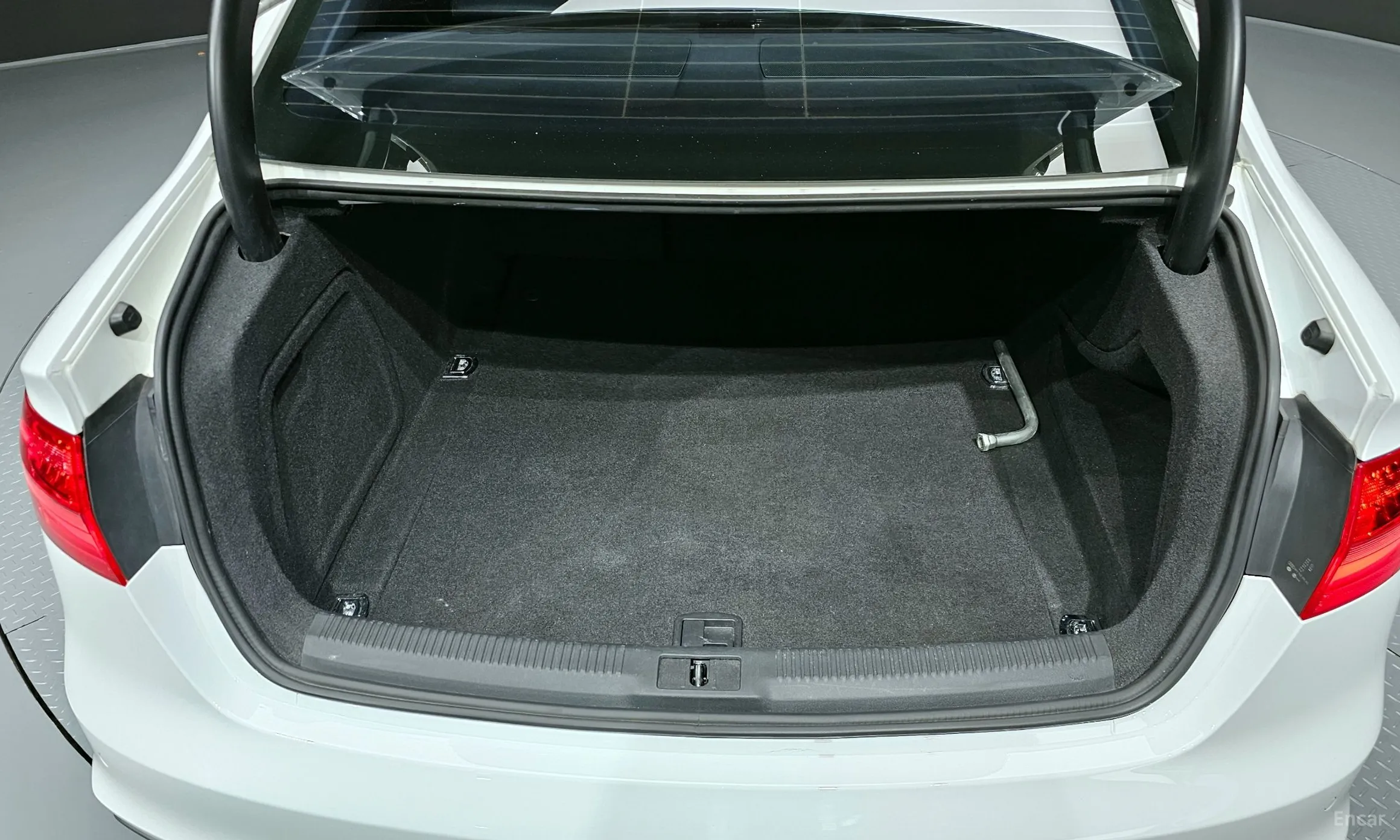 Audi New A4 превью 20