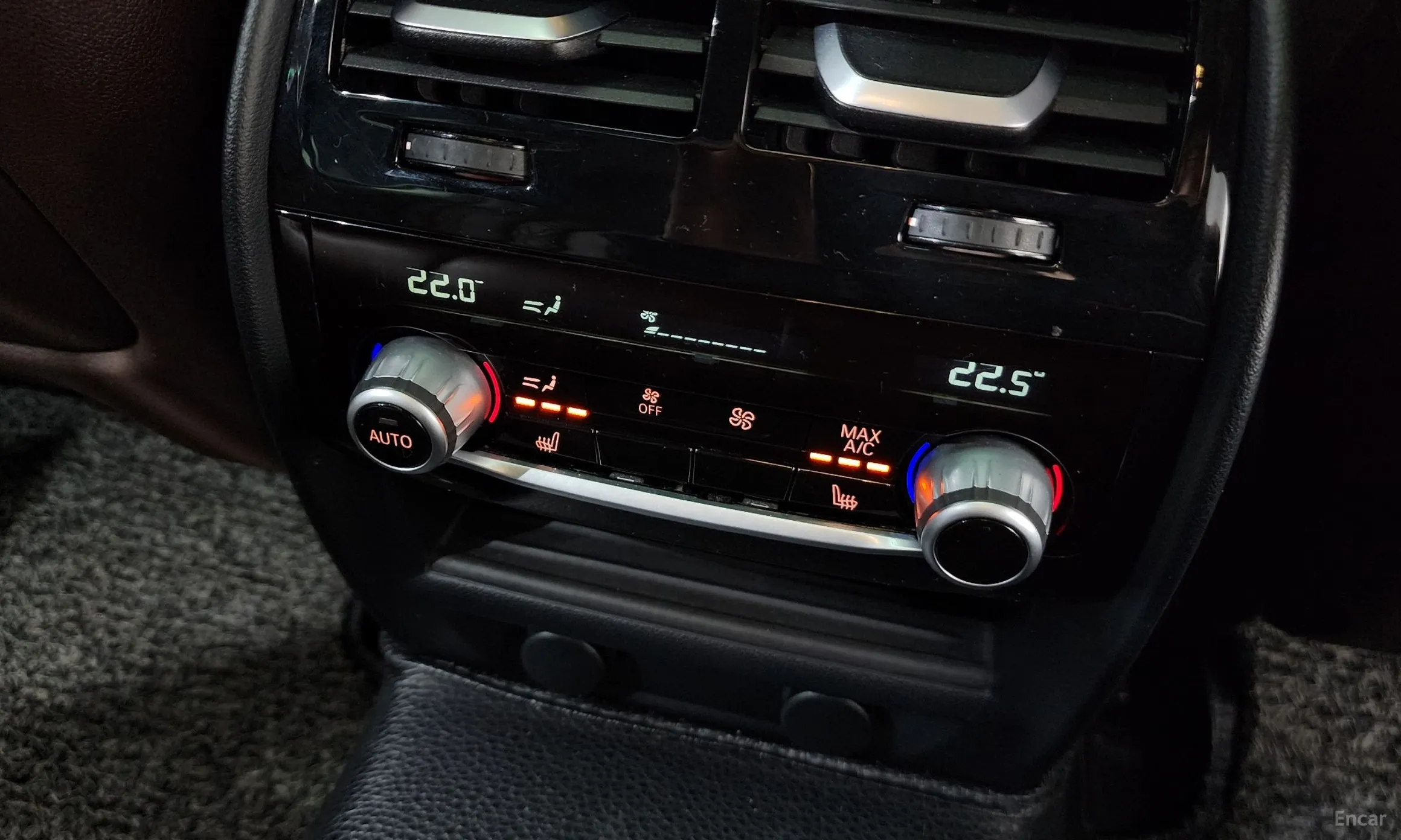 BMW 5 Series (G30) превью 18