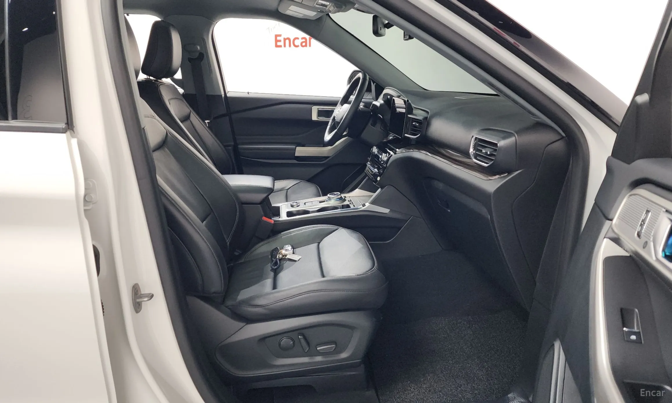 Ford Explorer 6th Generation превью 11