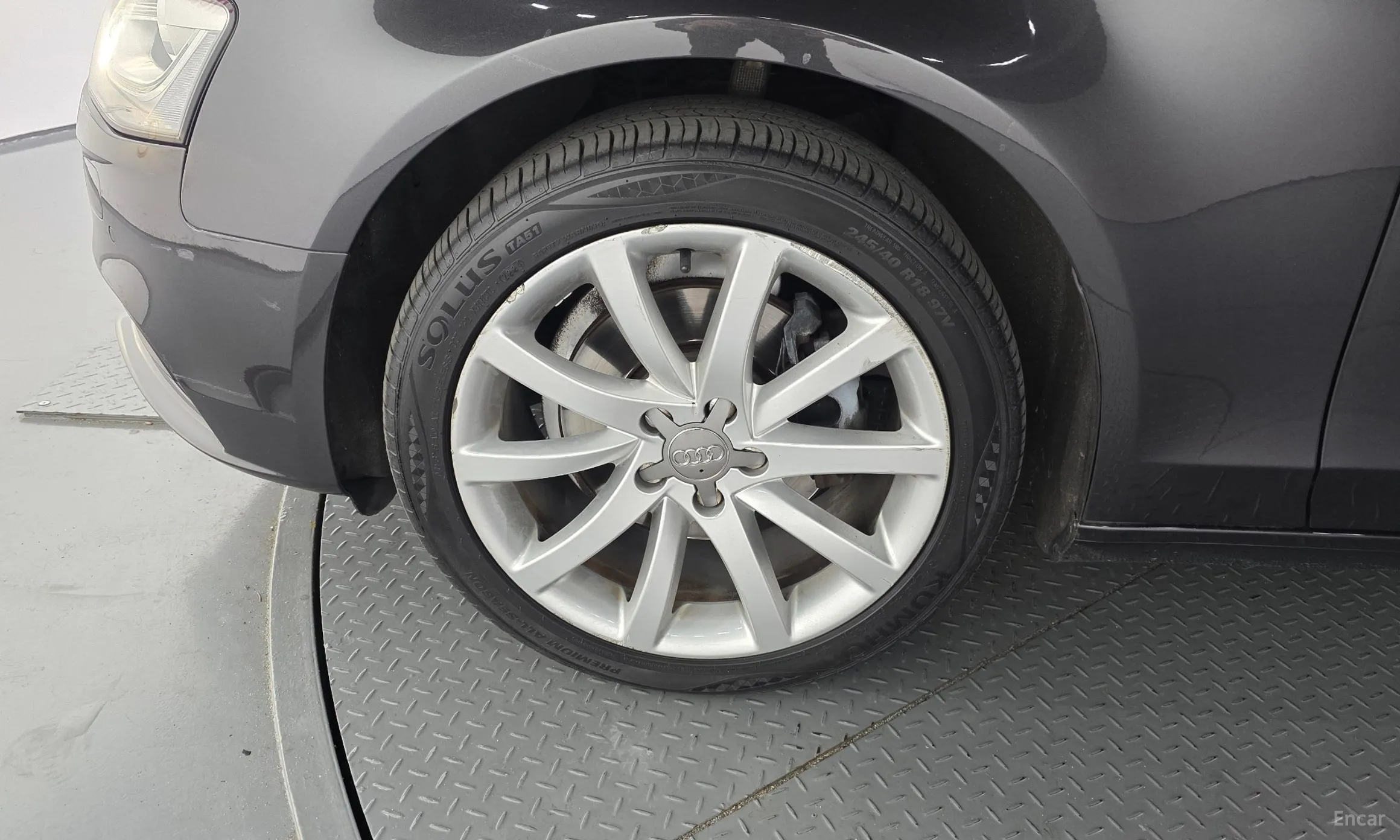 Audi New A4 превью 5