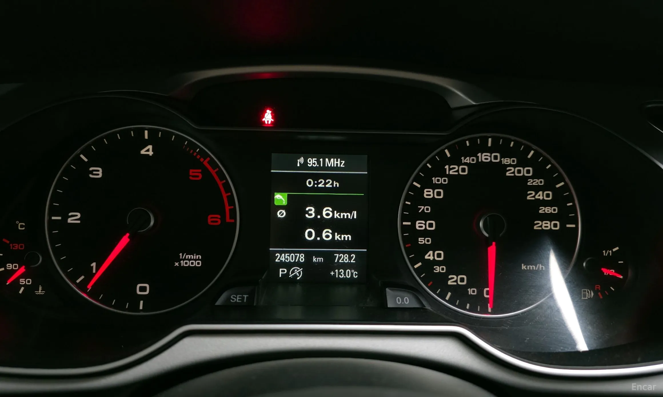Audi New A4 превью 8