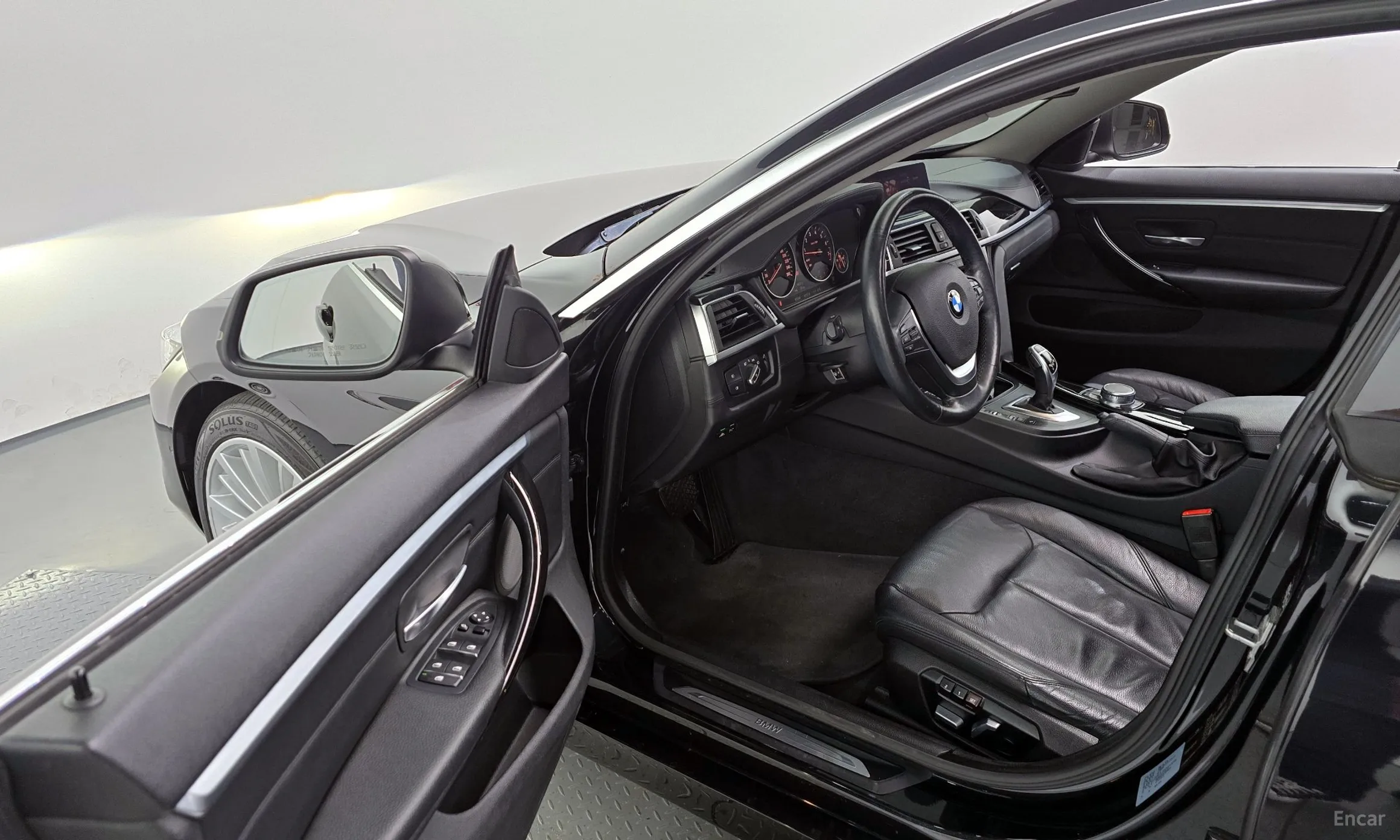 BMW Series 4 (F32) превью 10