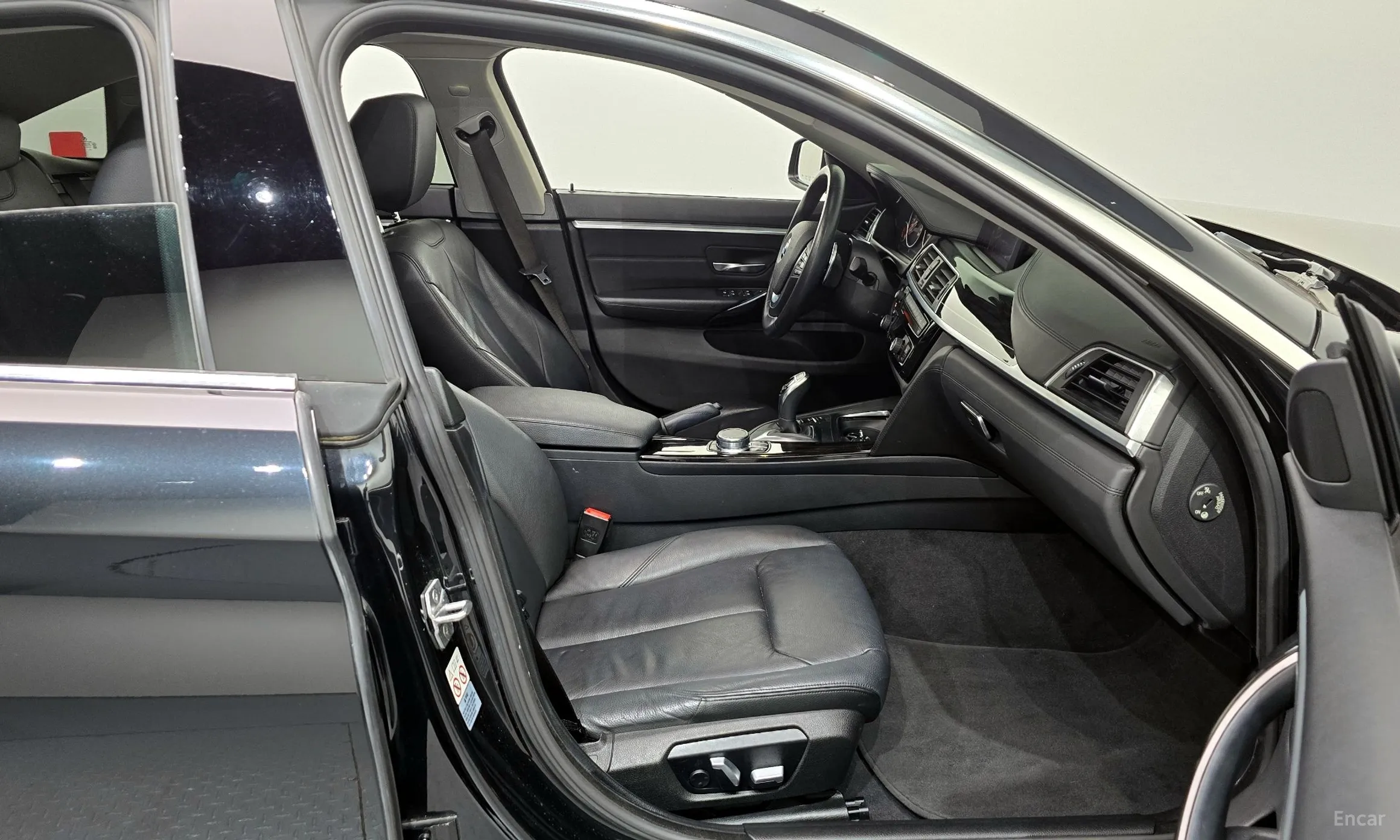 BMW Series 4 (F32) превью 11