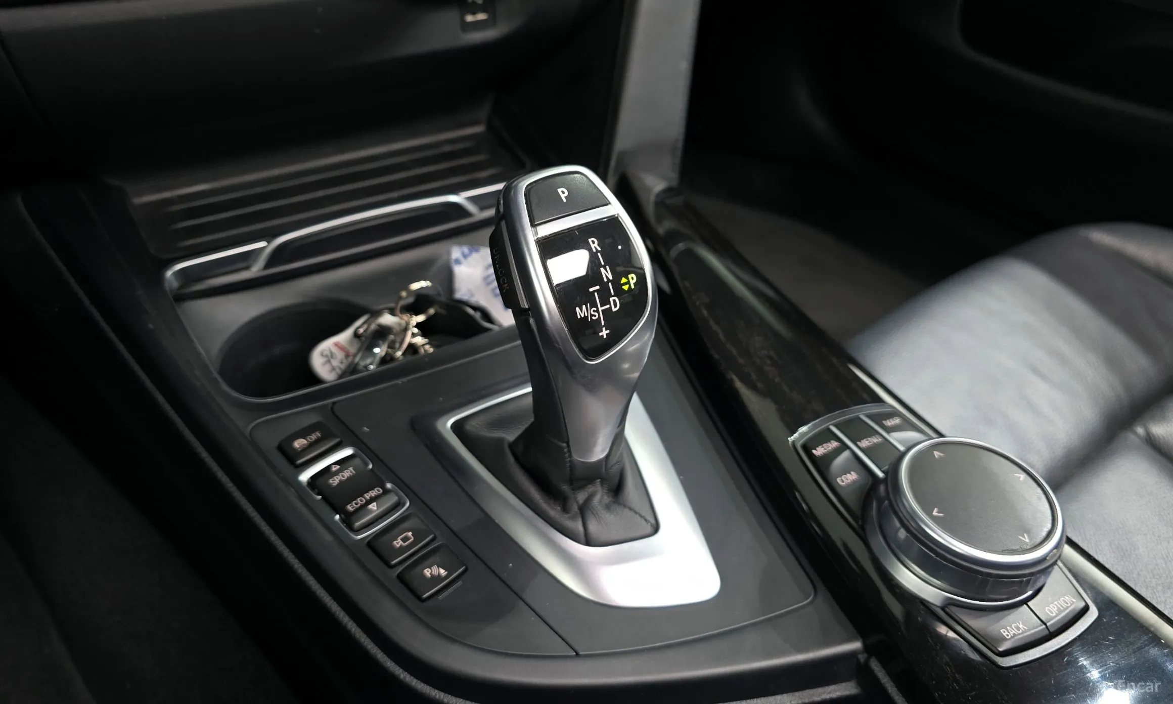 BMW Series 4 (F32) превью 9