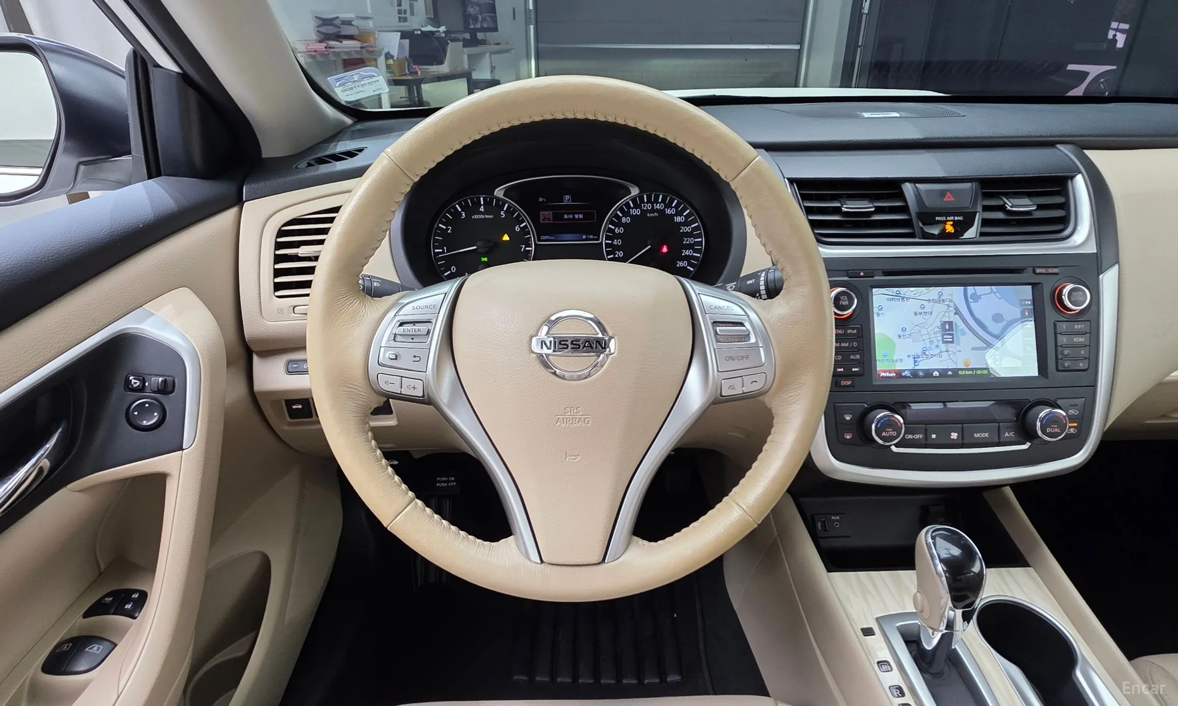 Nissan Altima превью 13