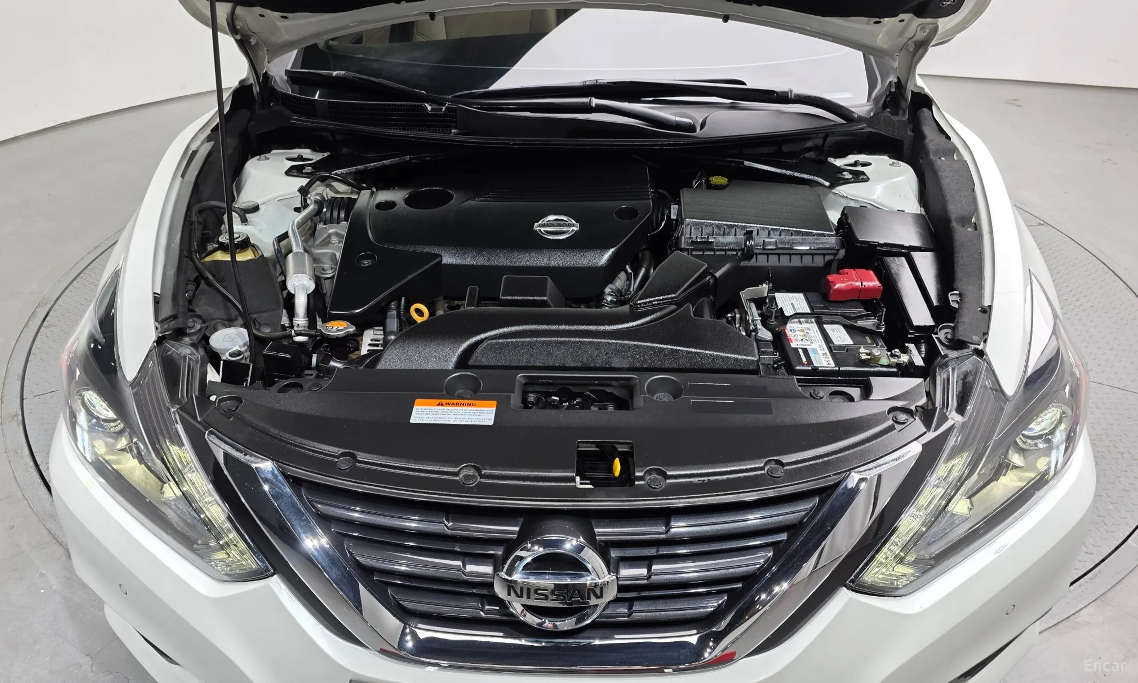Nissan Altima превью 6