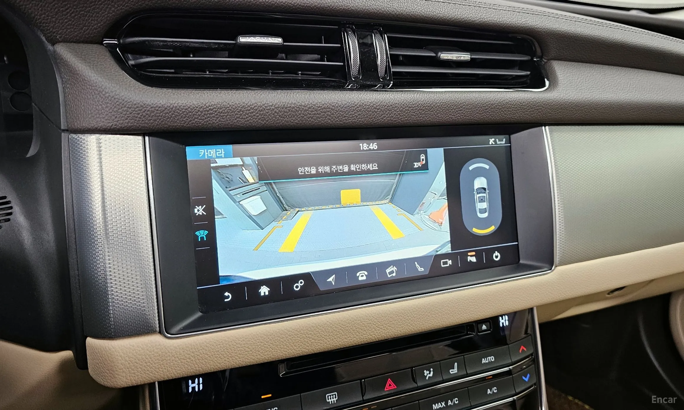 Jaguar XF (x260) превью 15
