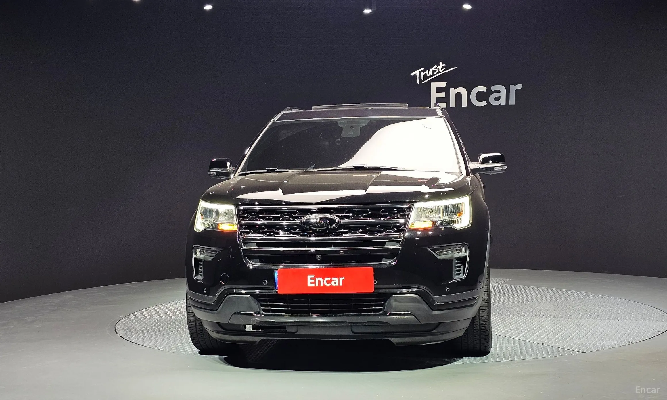 Ford Explorer превью 3