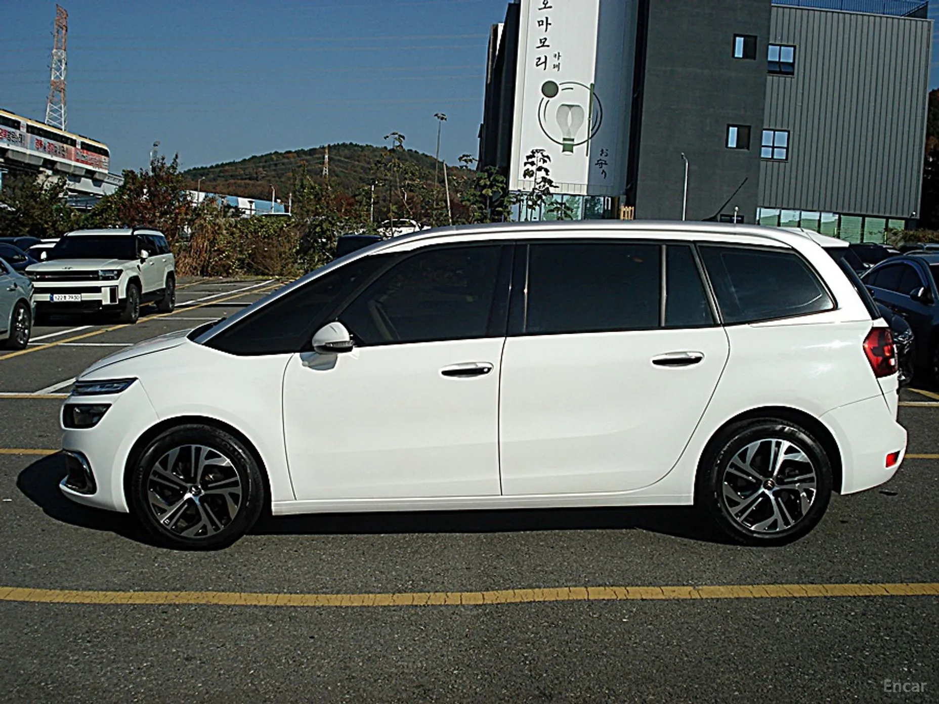 Citroën/DS Grand C4 Picasso превью 20