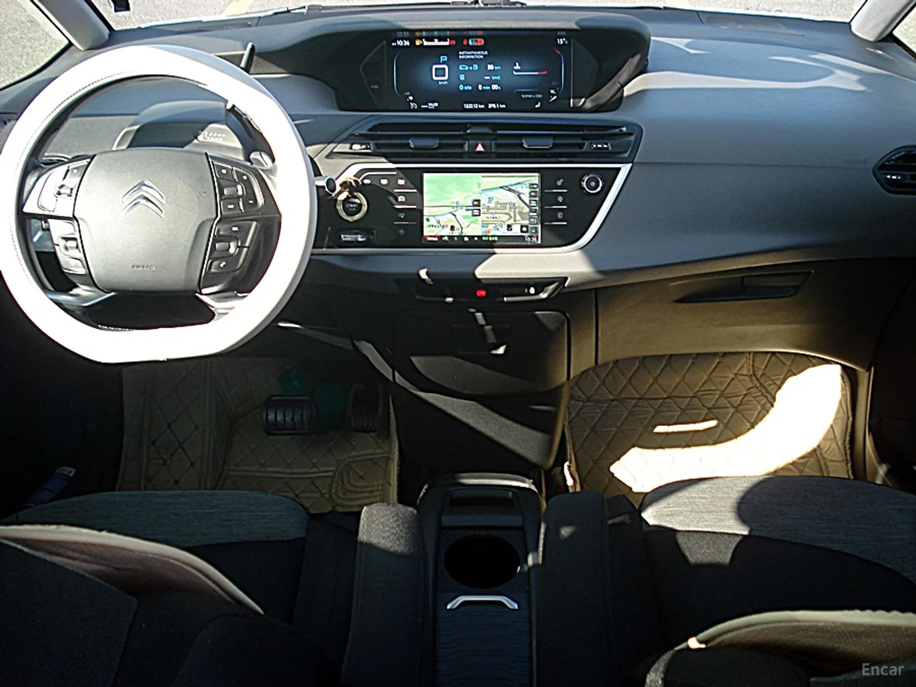 Citroën/DS Grand C4 Picasso превью 7