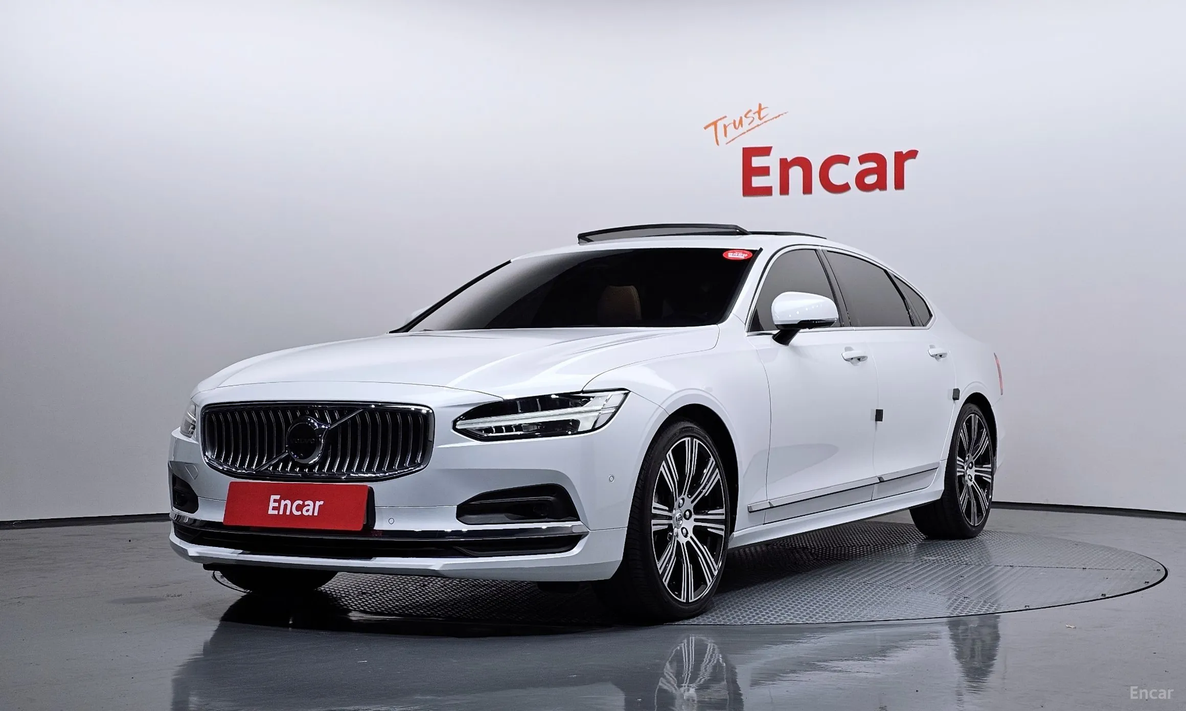 S90