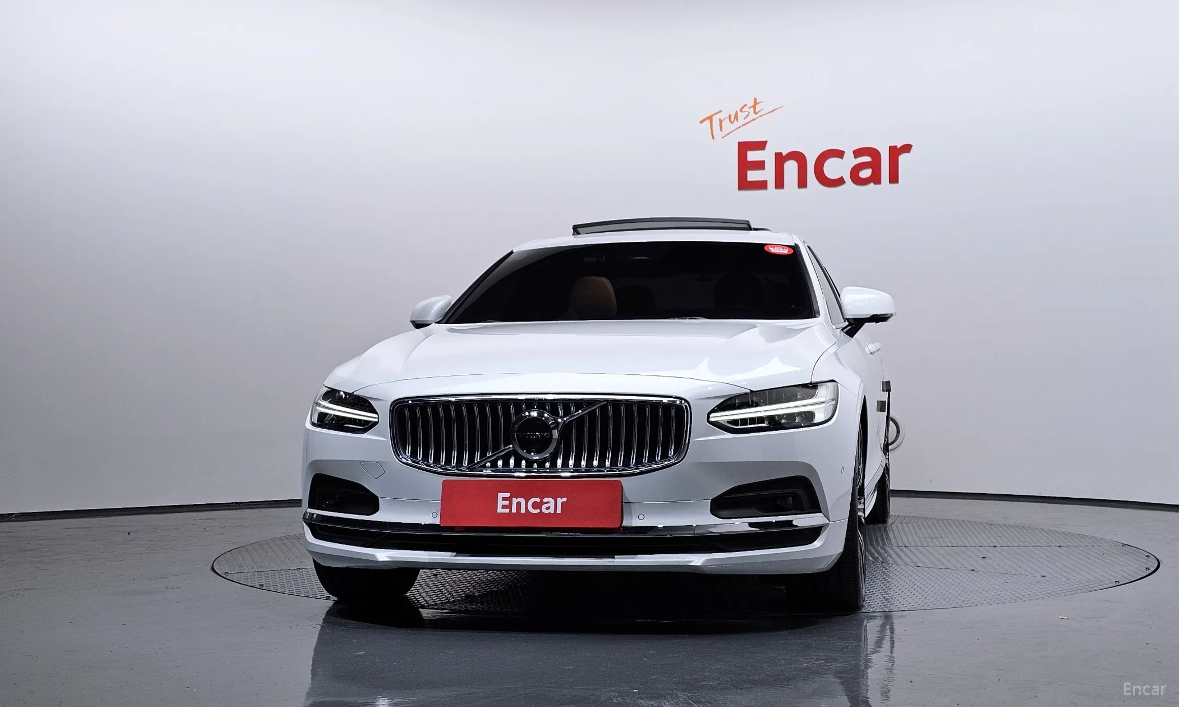 Volvo S90 превью 3