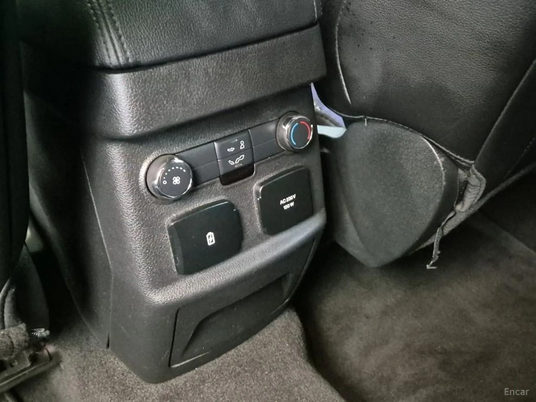 Ford Explorer превью 19