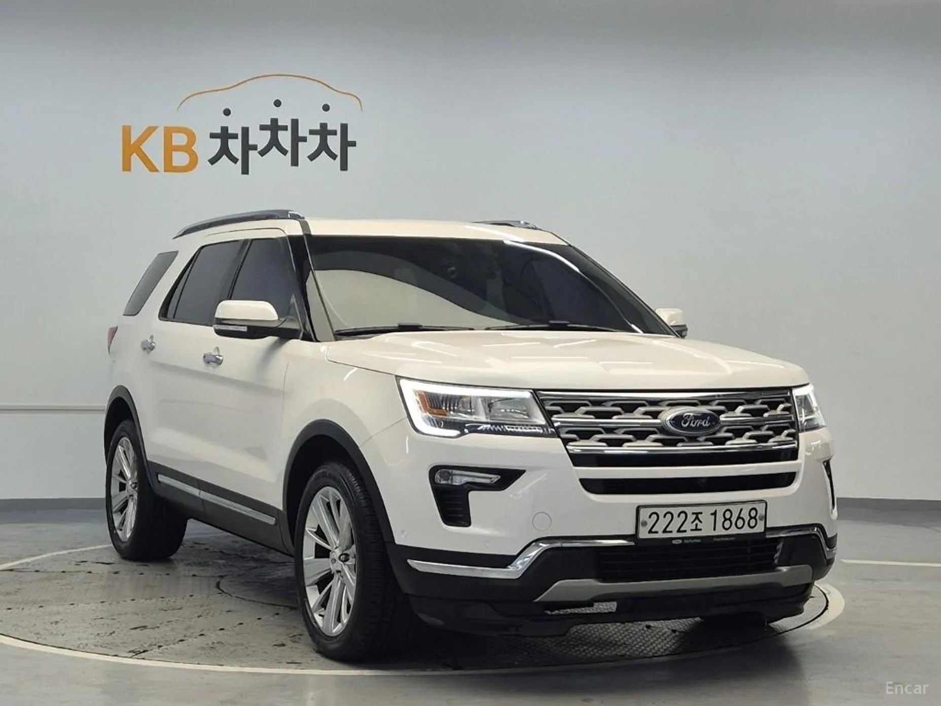 Ford Explorer превью 4