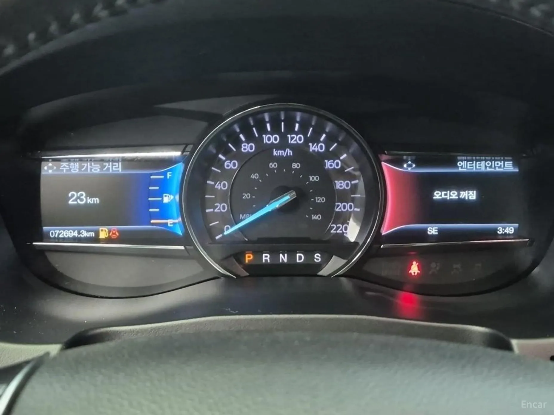 Ford Explorer превью 6
