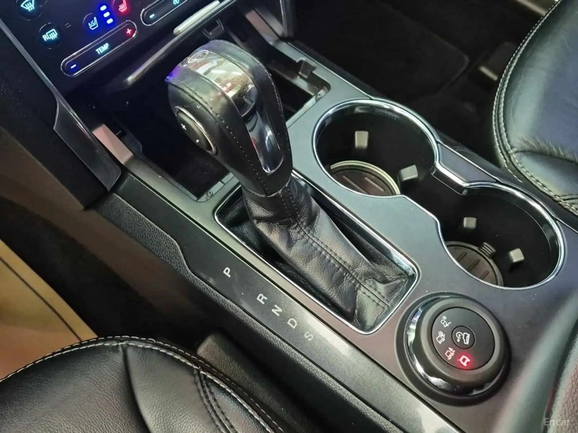 Ford Explorer превью 8