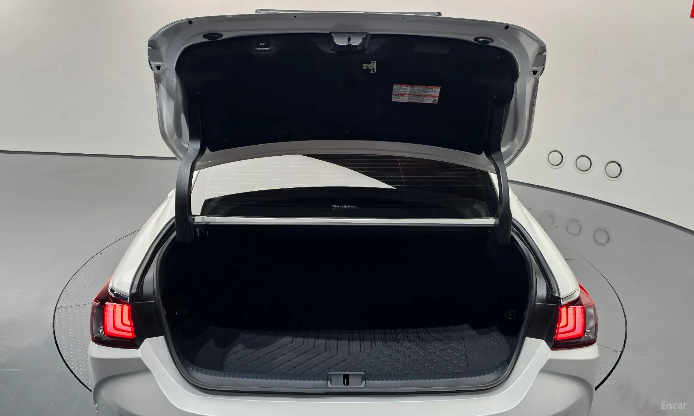 Lexus ES300h 7th Generation превью 20