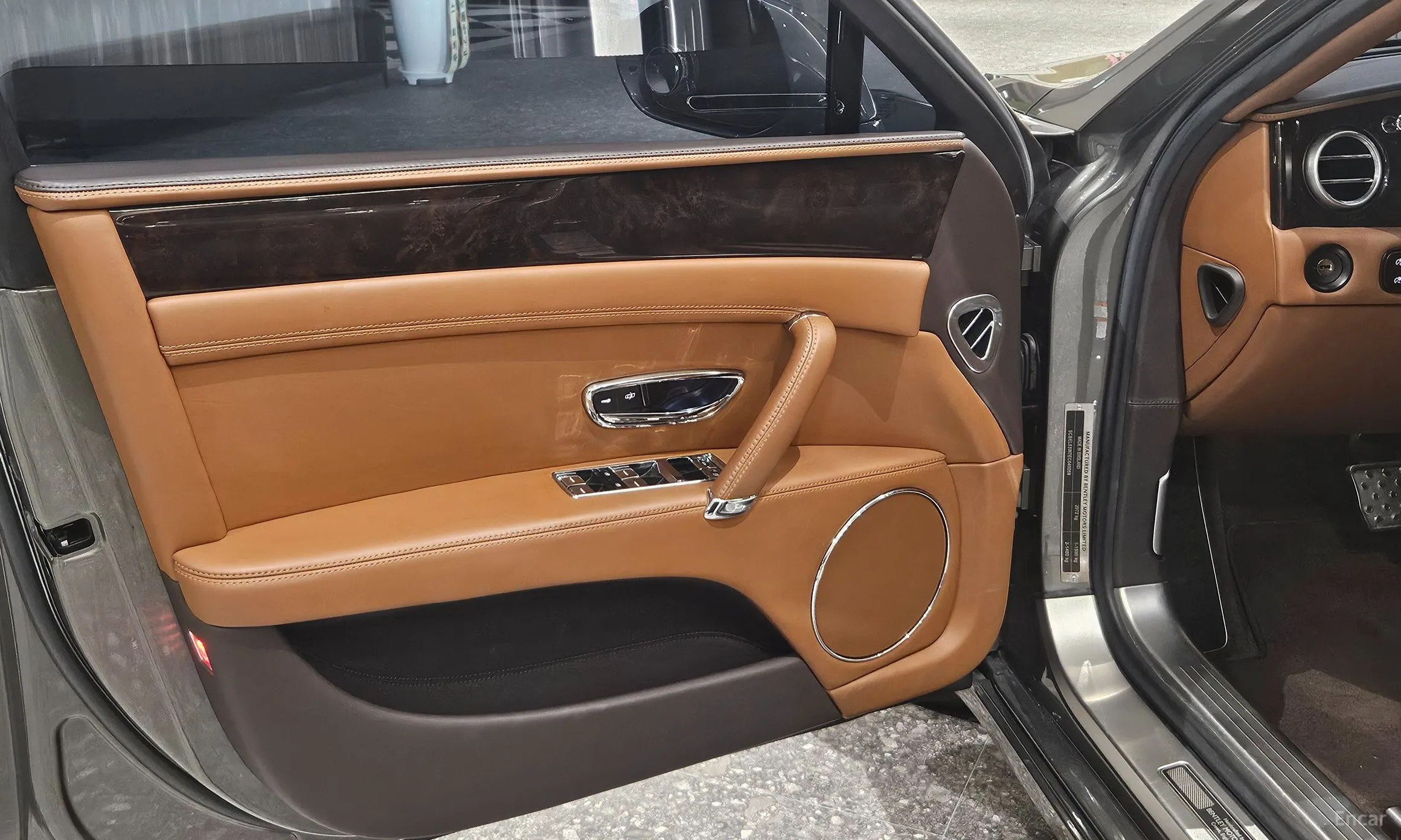Bentley Flying Spur 2nd Generation превью 11