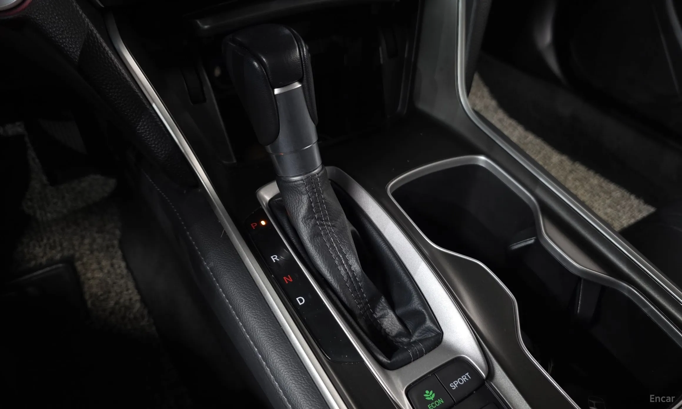 Honda Accord 10th Generation превью 9