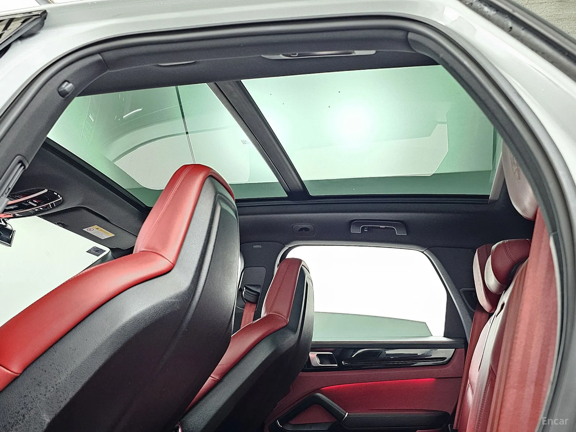 Porsche Cayenne (PO536) превью 19
