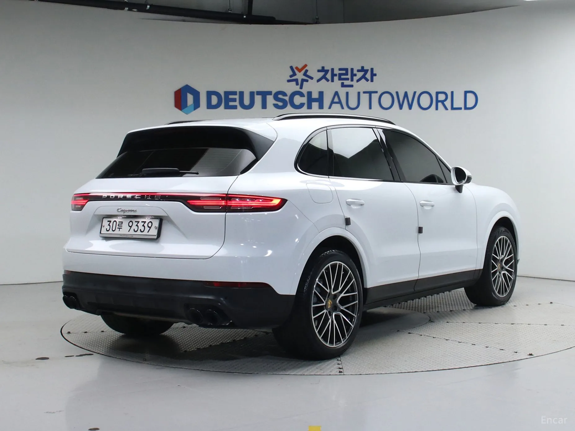 Porsche Cayenne (PO536) превью 3