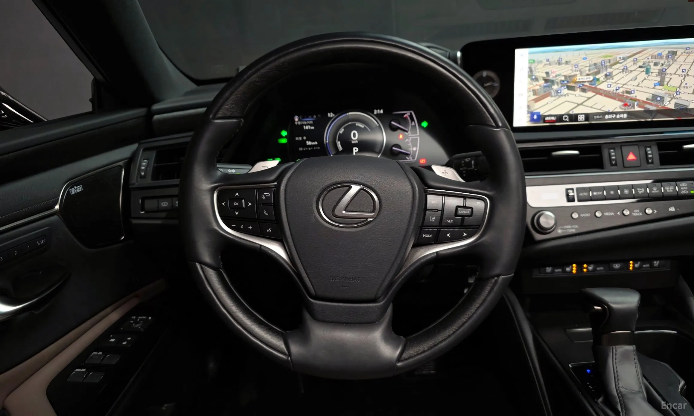 Lexus ES300h 7th Generation превью 13