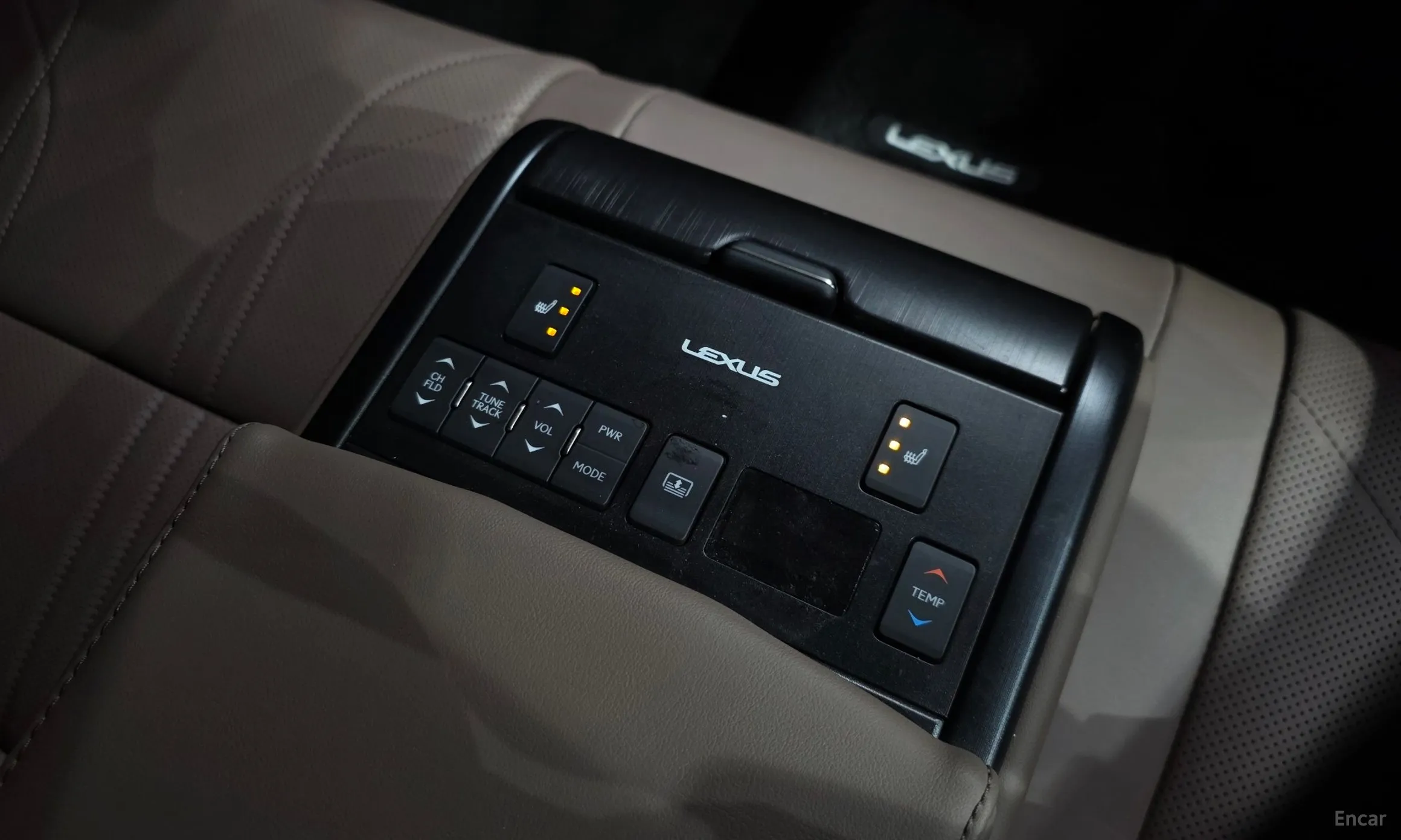 Lexus ES300h 7th Generation превью 19