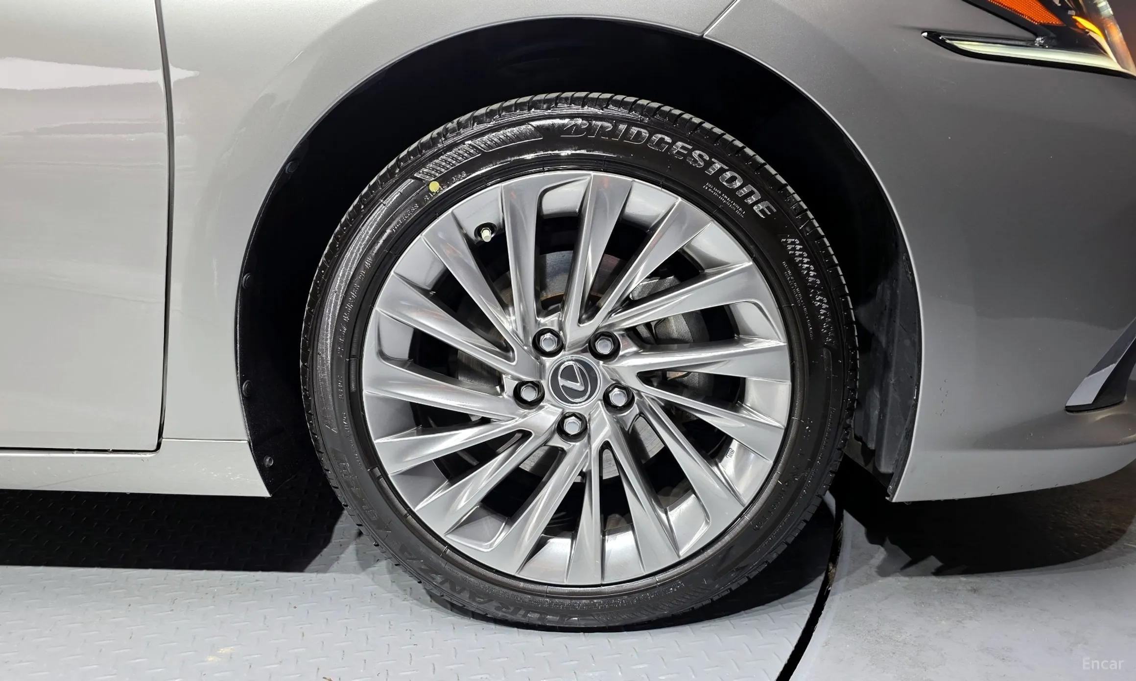 Lexus ES300h 7th Generation превью 5