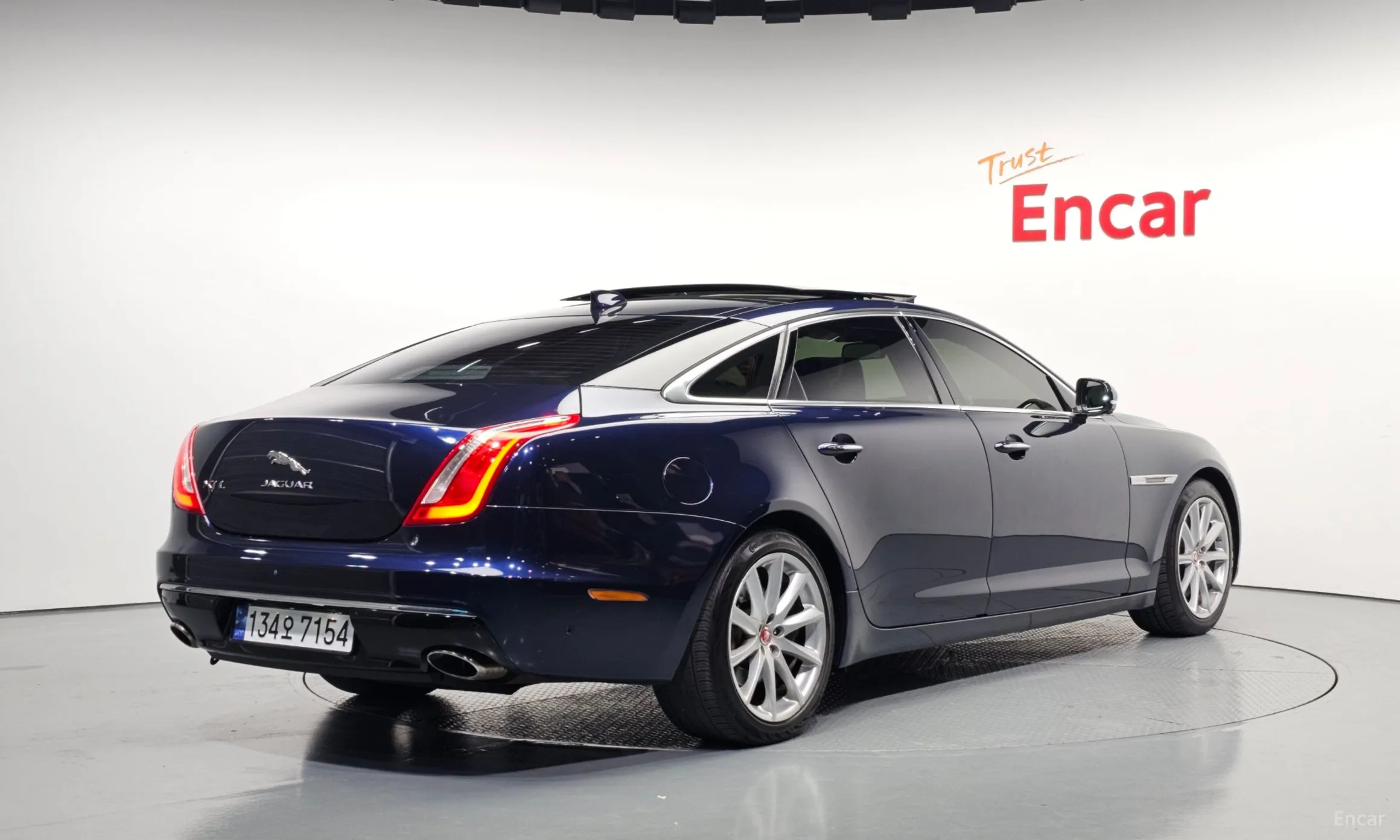 Jaguar All New XJ