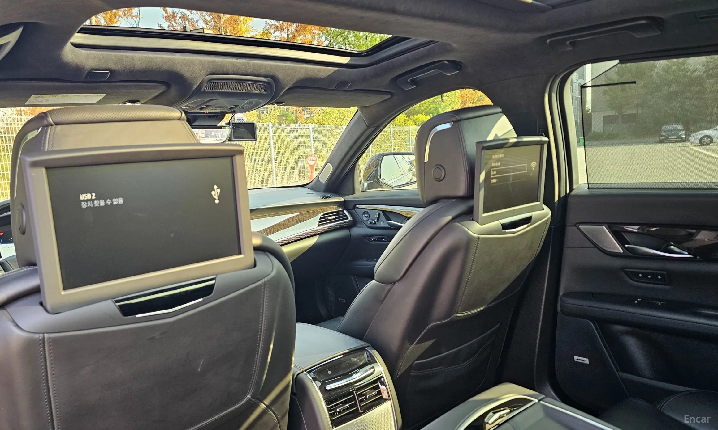 Cadillac CT6 превью 17