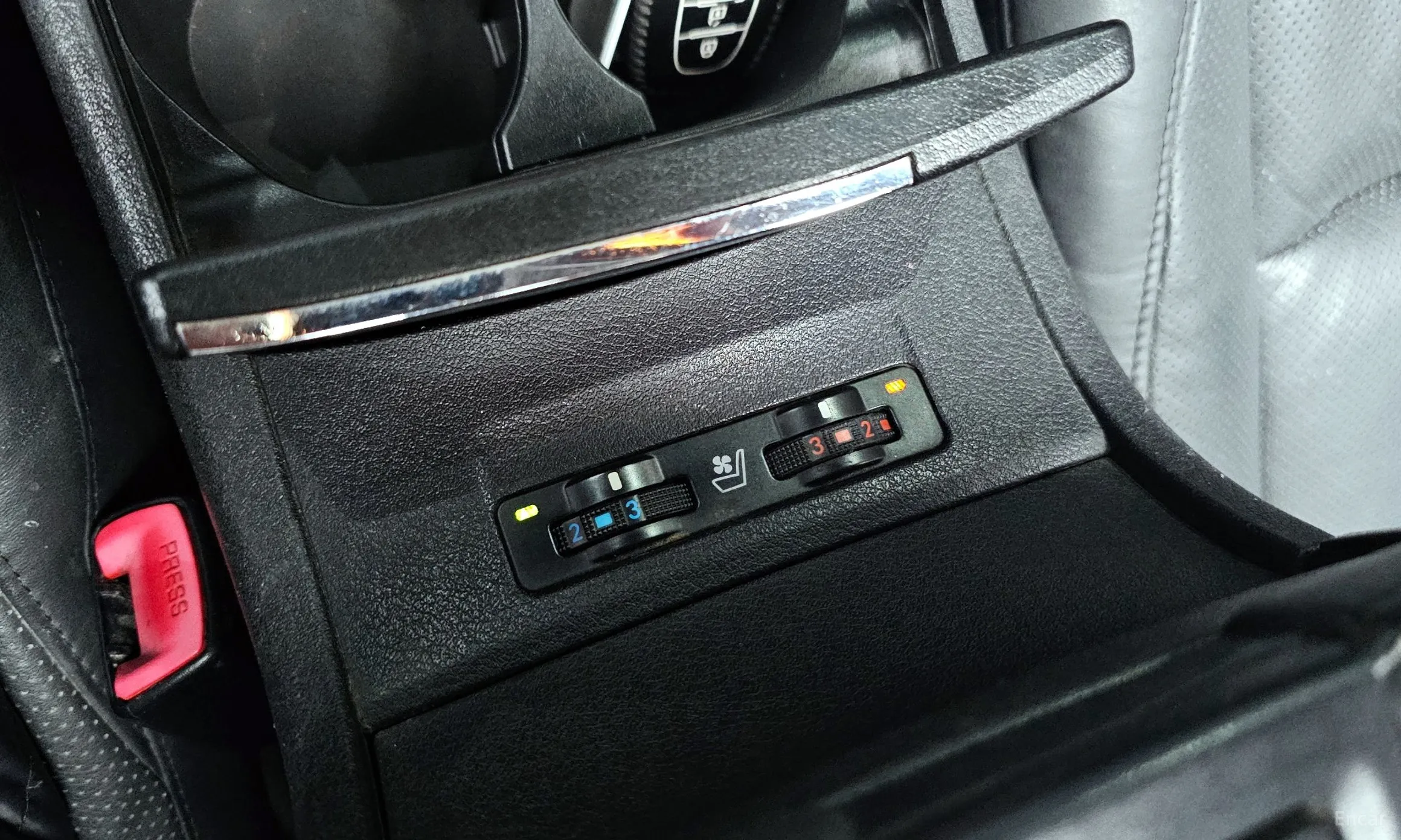 Lexus ES350 превью 16