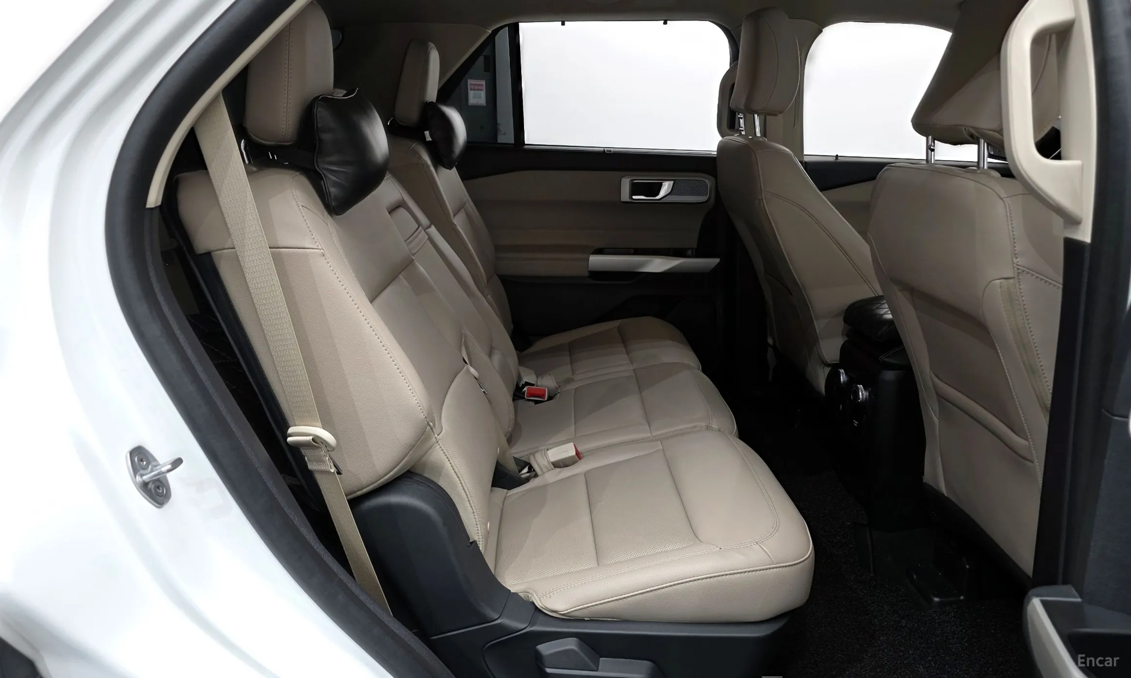 Ford Explorer 6th Generation превью 12