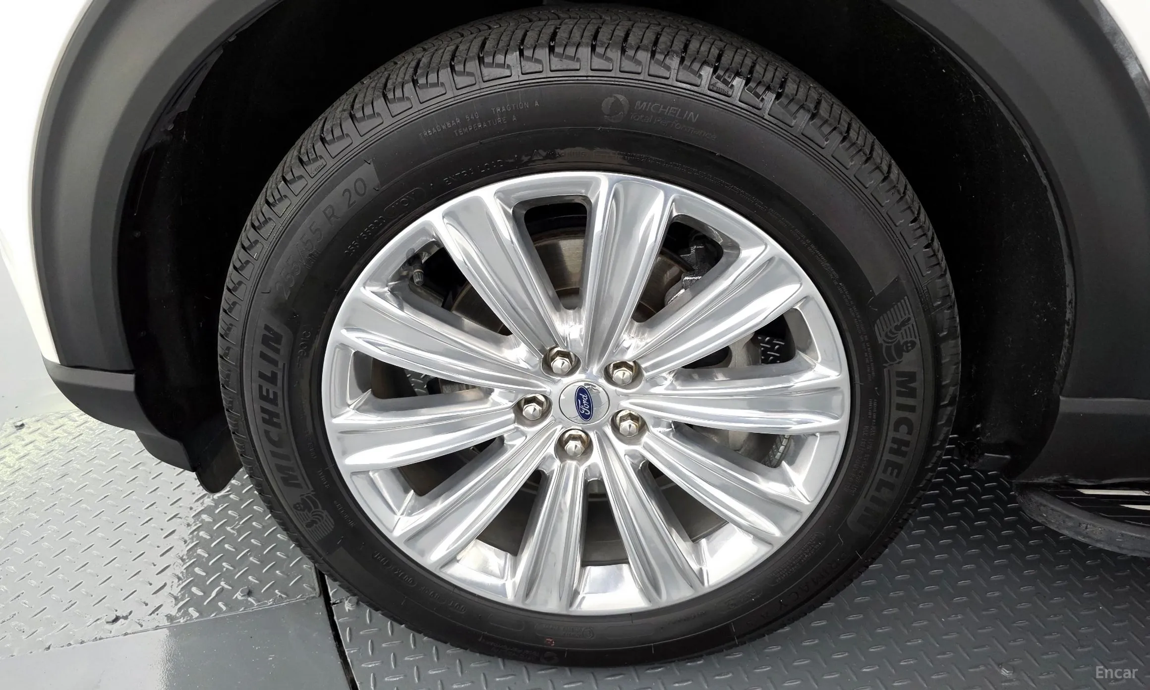 Ford Explorer 6th Generation превью 5