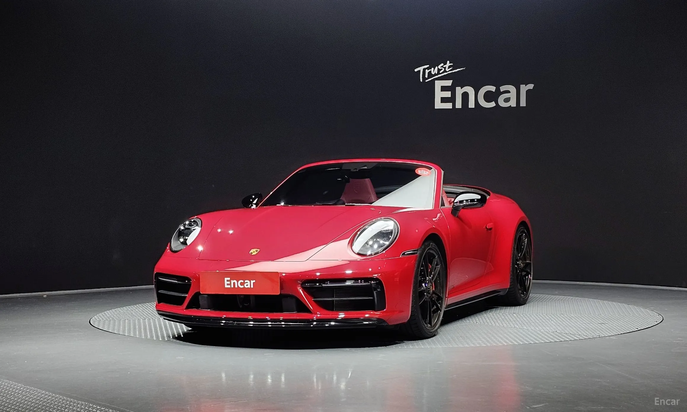 Porsche 911 (992) превью 3