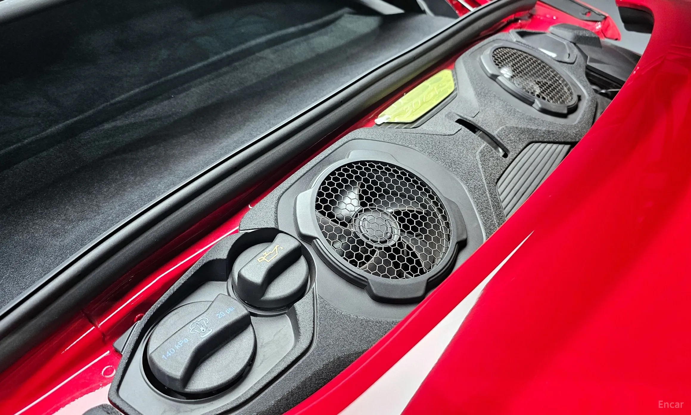 Porsche 911 (992) превью 6