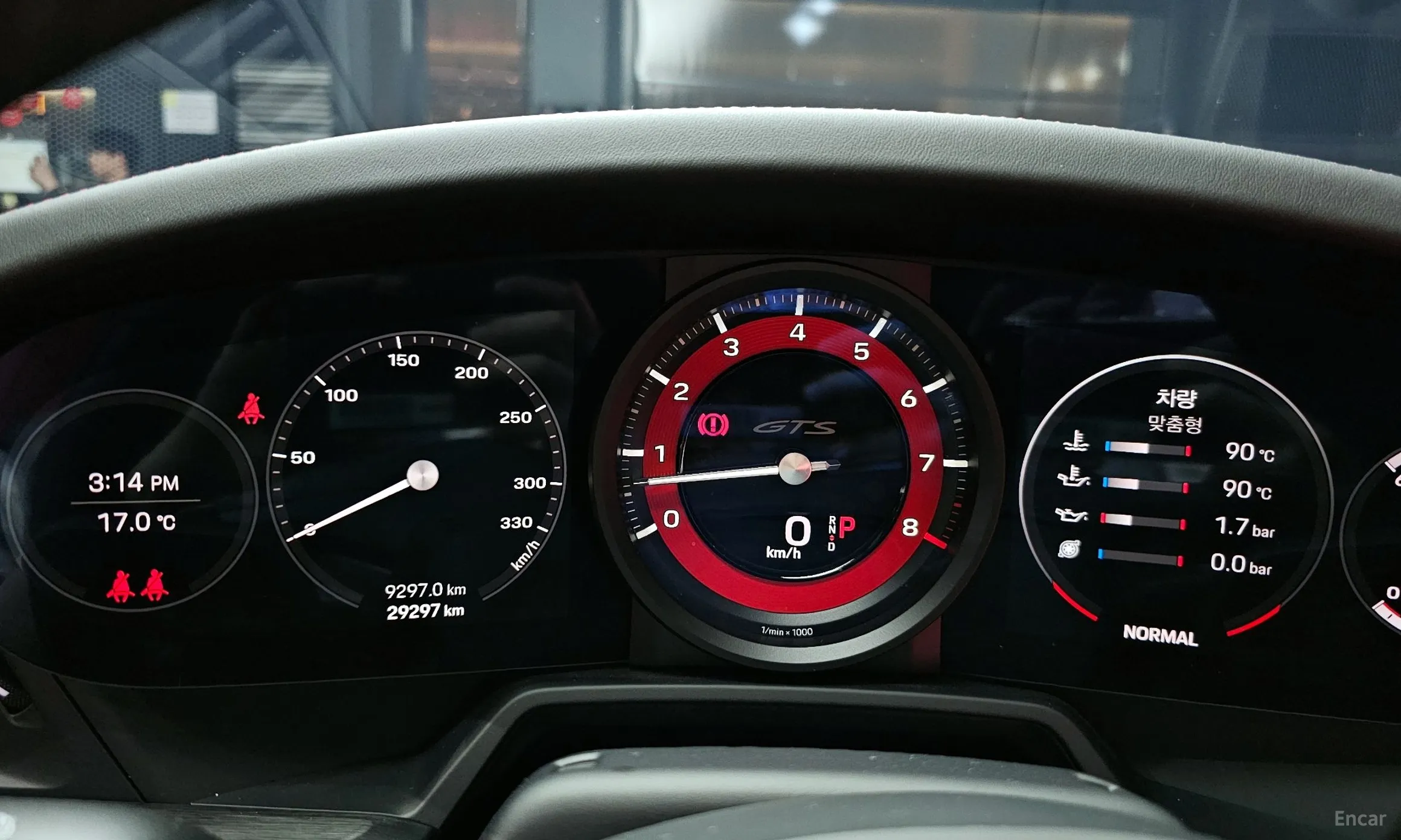 Porsche 911 (992) превью 8