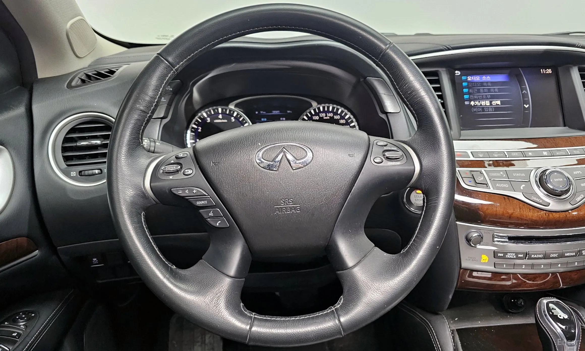 Infiniti QX60 превью 14