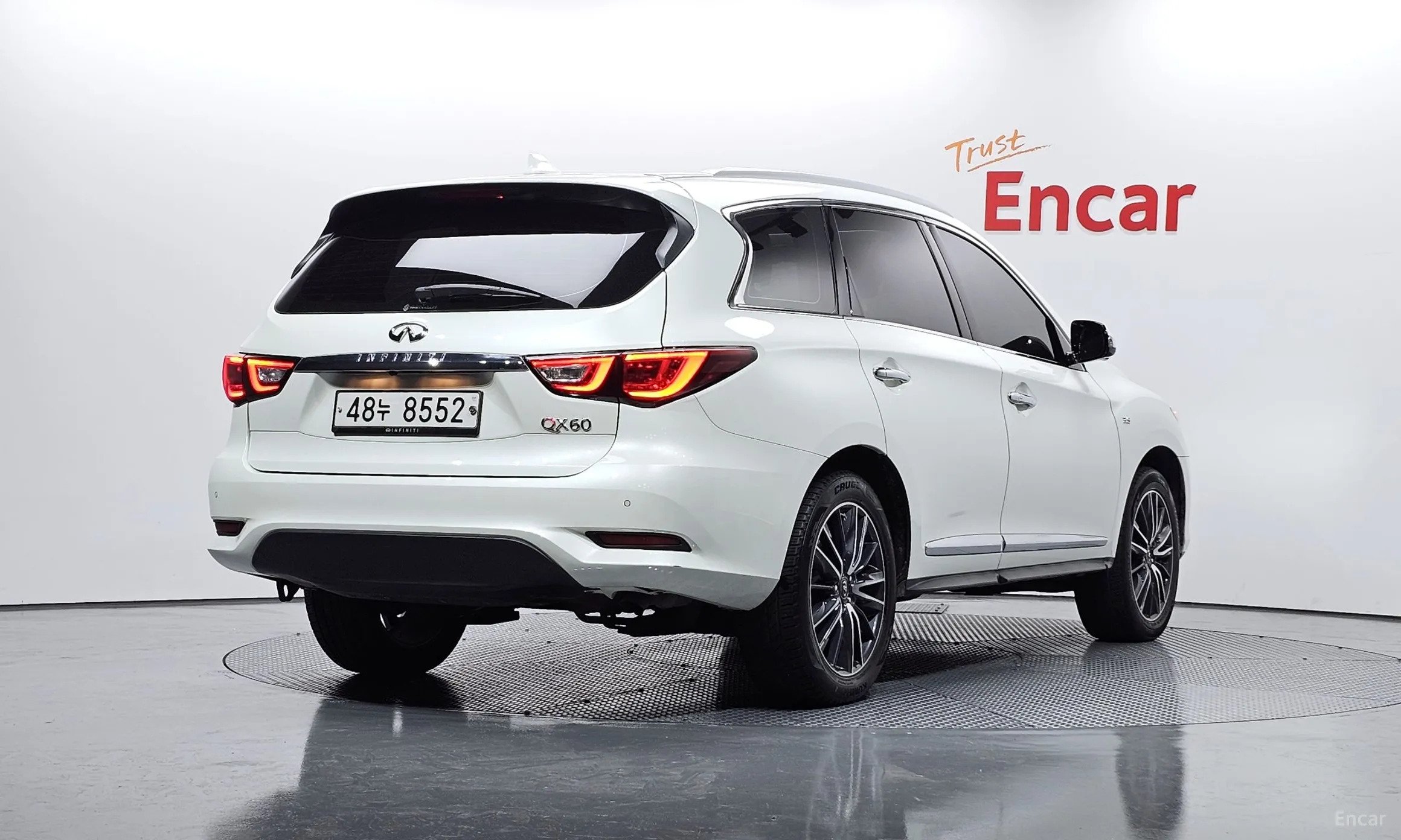 Infiniti QX60 превью 2