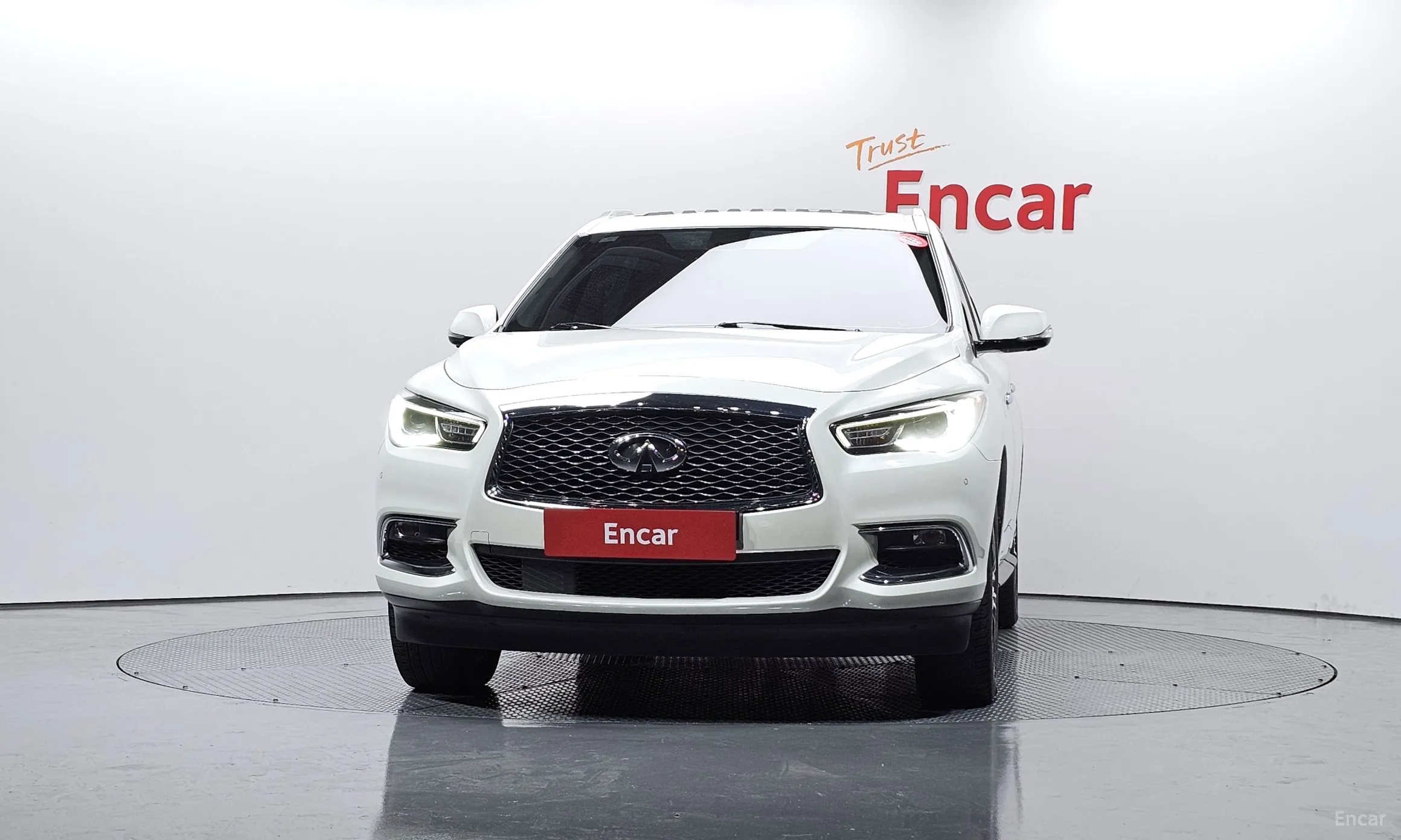 Infiniti QX60 превью 3