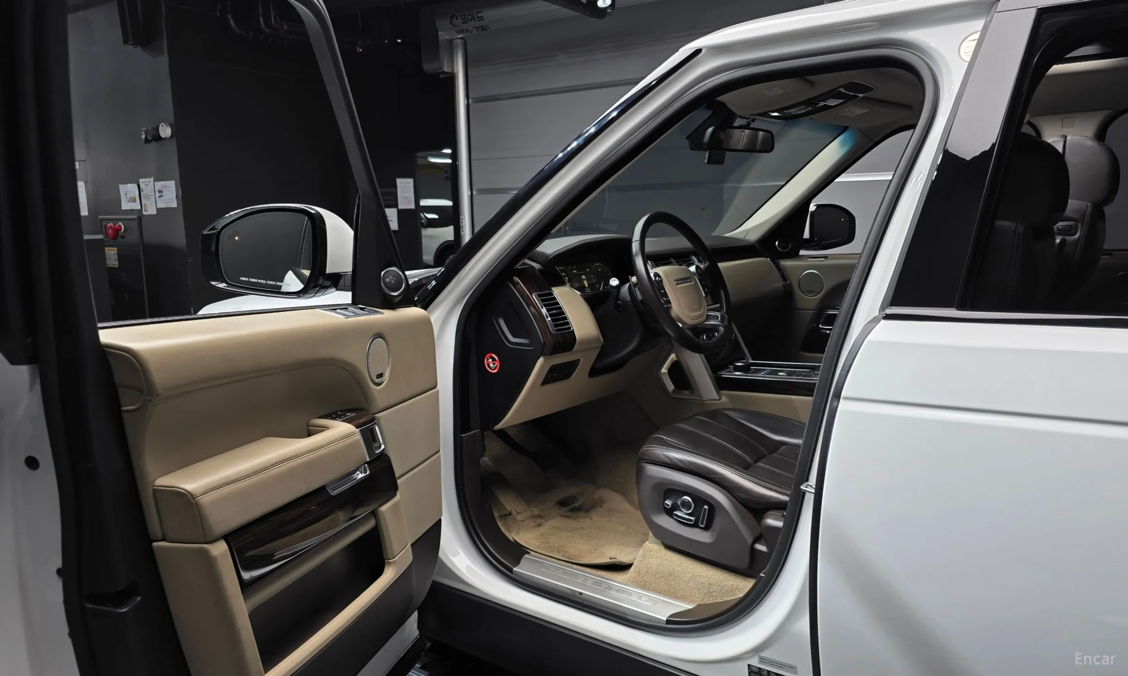 Land Rover Range Rover 4th Generation превью 11