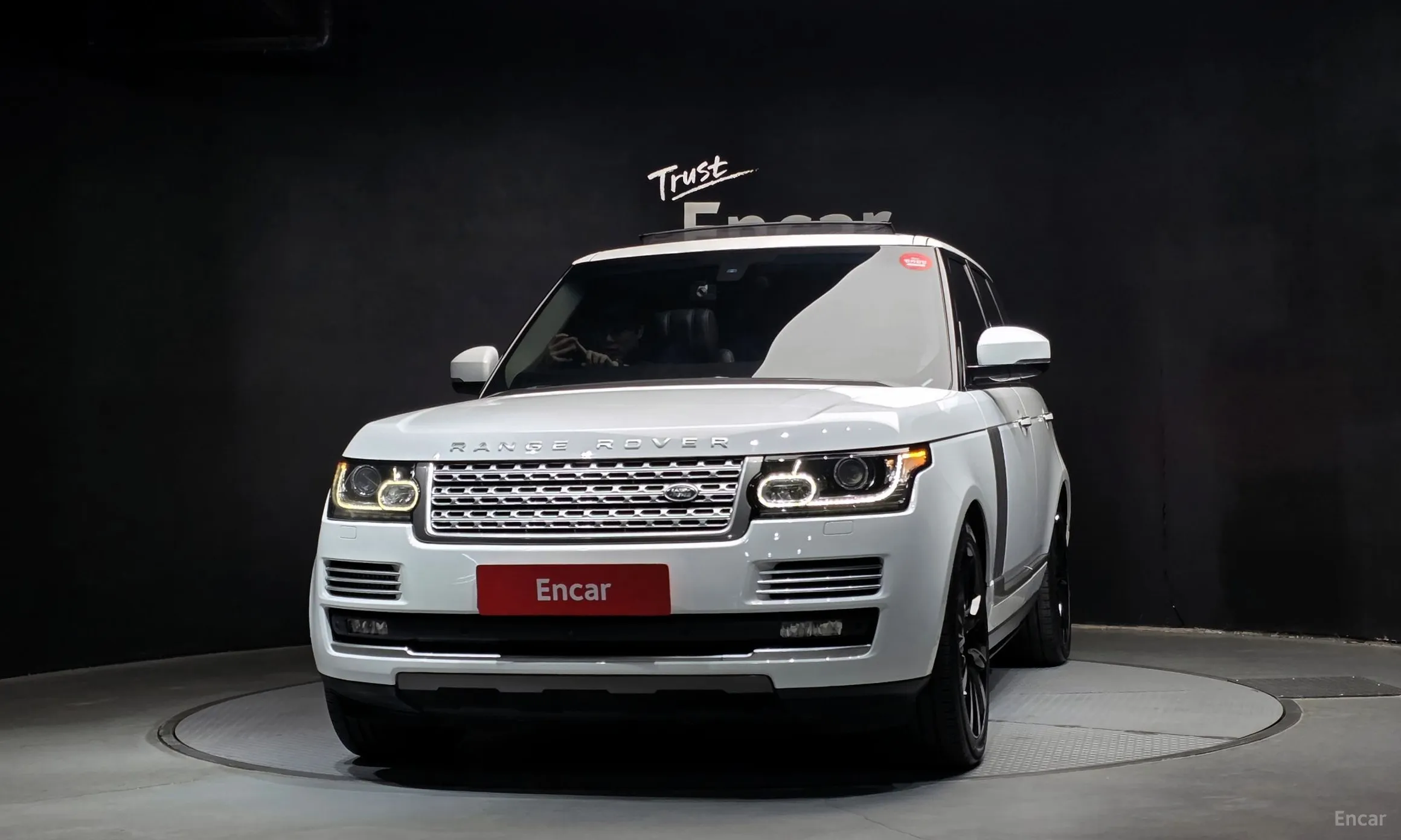 Land Rover Range Rover 4th Generation превью 3