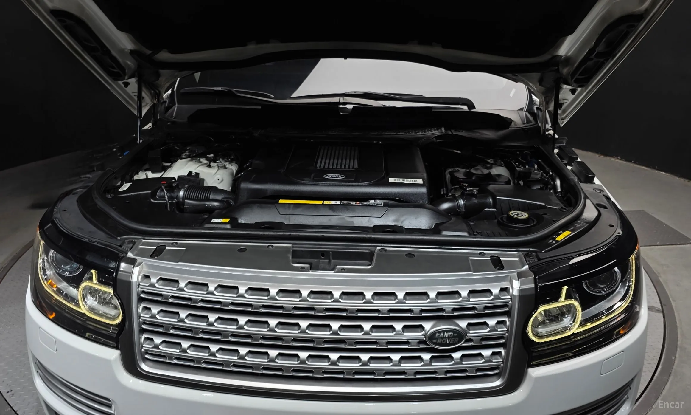 Land Rover Range Rover 4th Generation превью 6