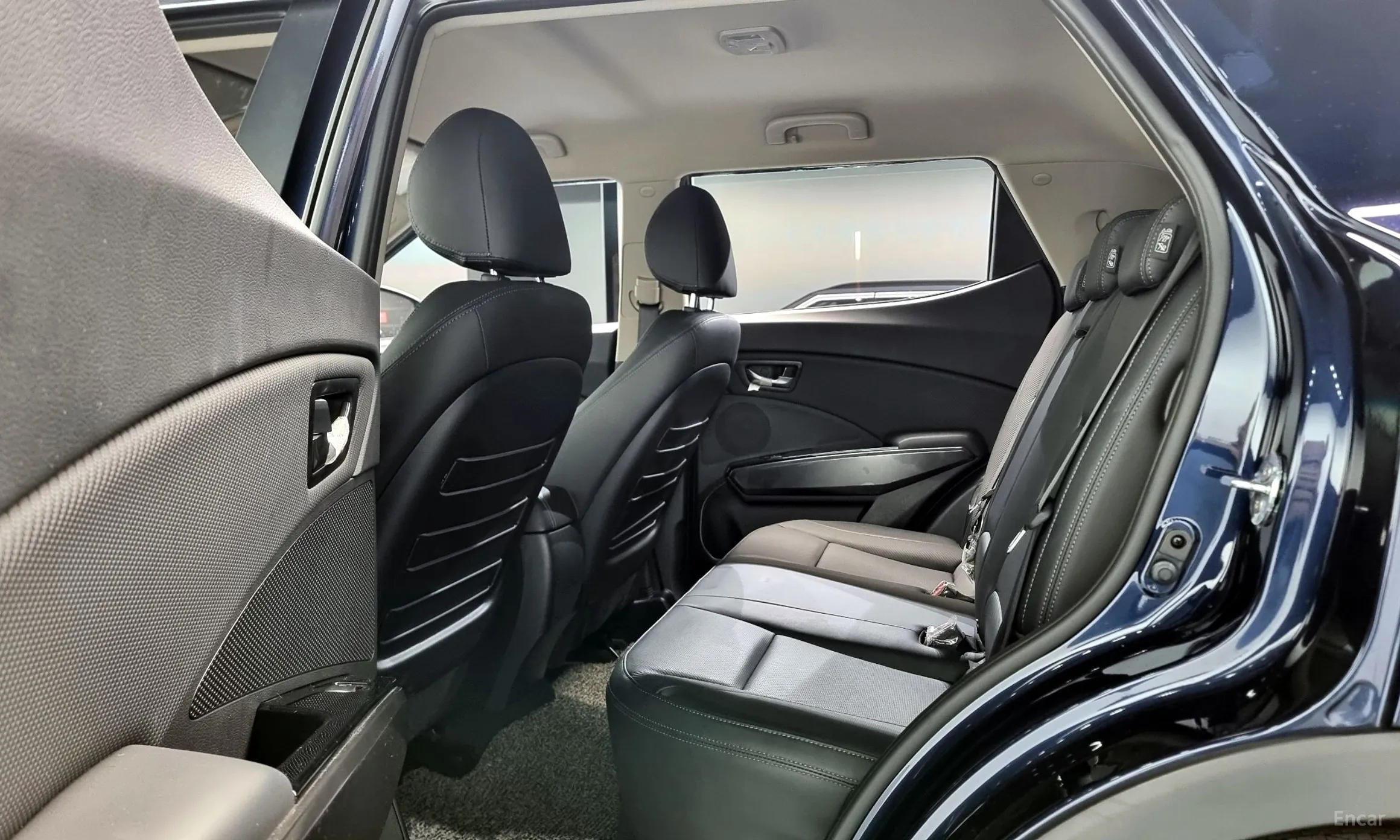 KG Mobility (SsangYong) Berry New Tivoli превью 12