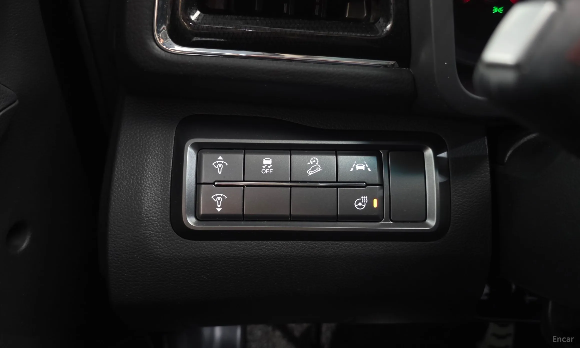 KG Mobility (SsangYong) Berry New Tivoli превью 14