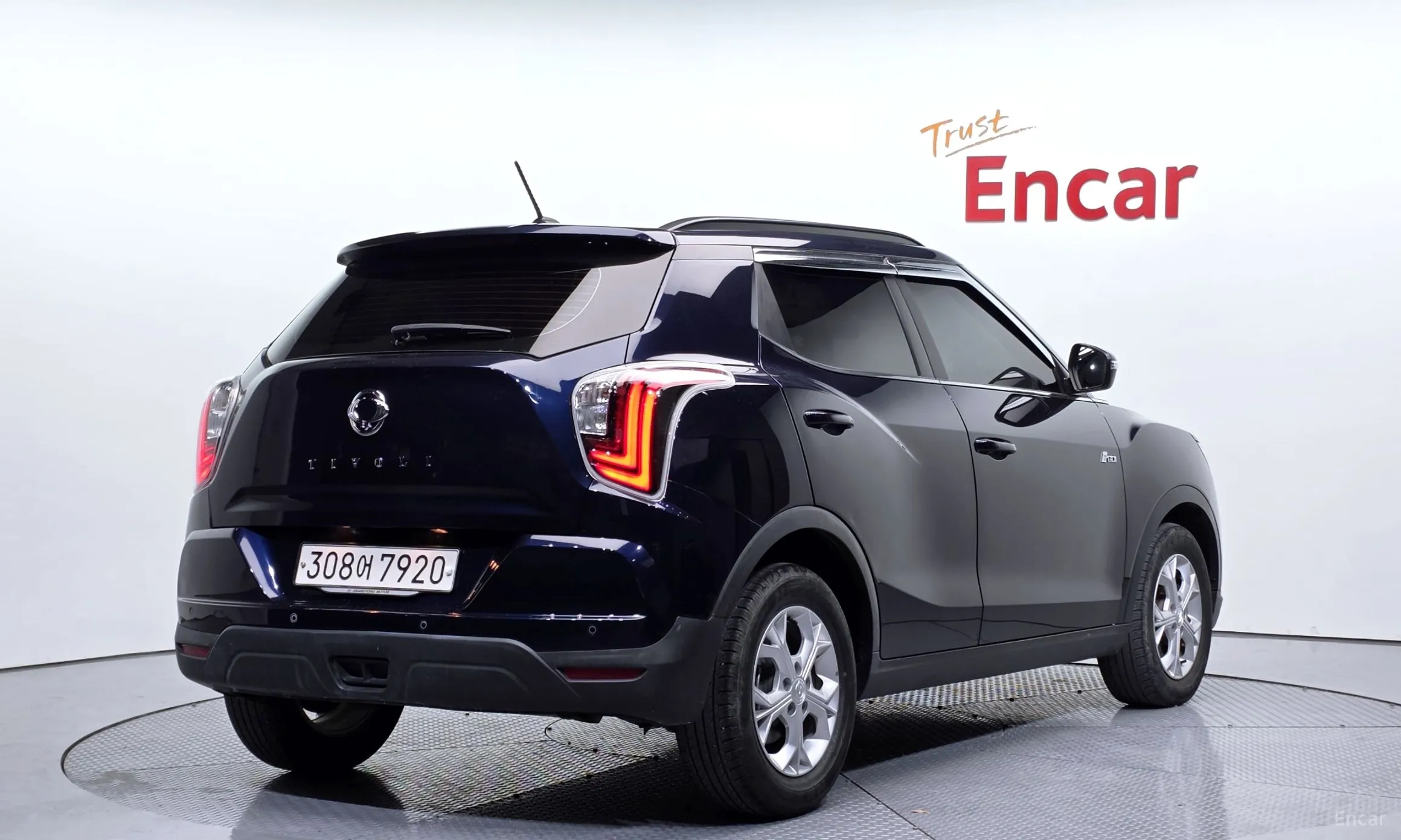 KG Mobility (SsangYong) Berry New Tivoli превью 2