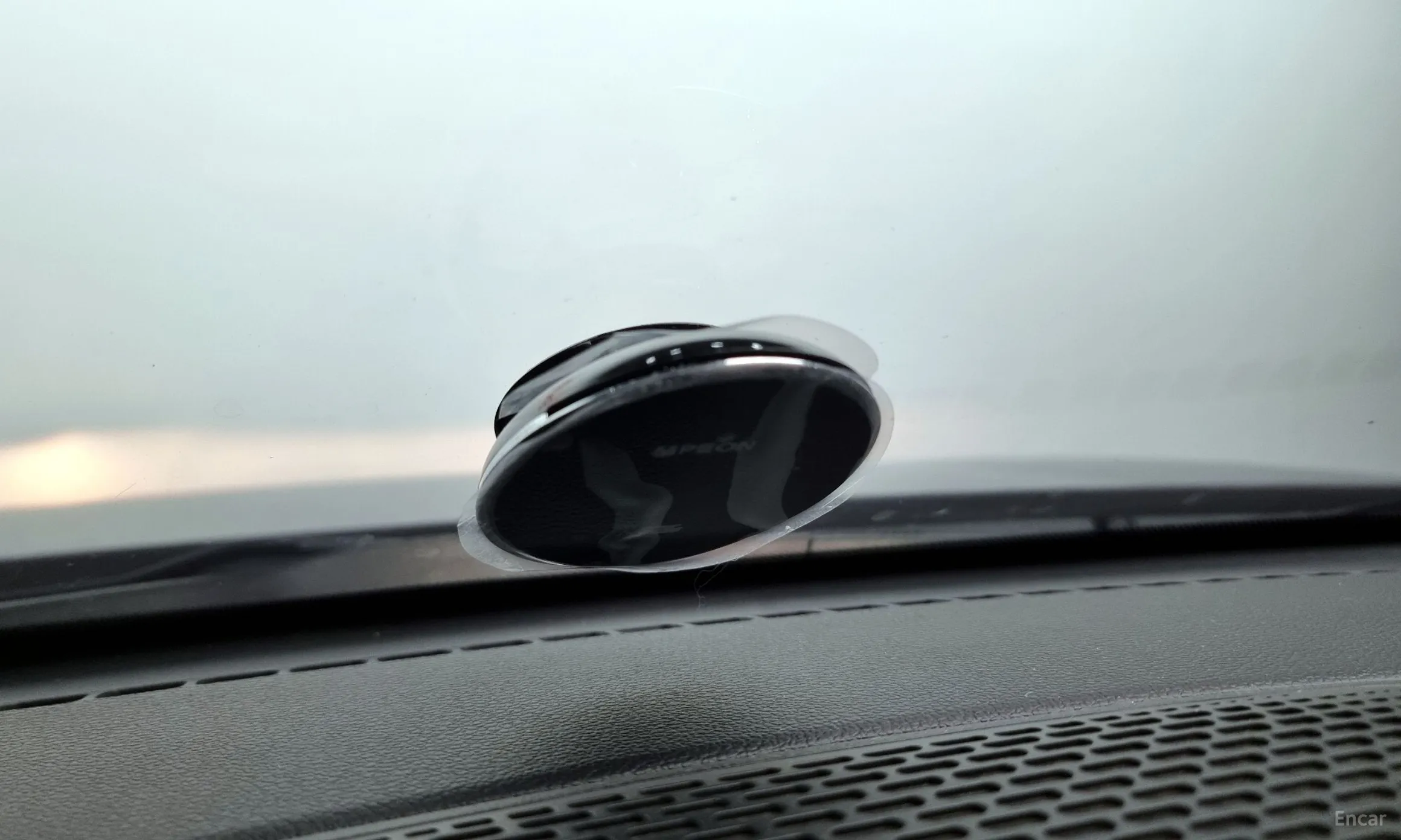 KG Mobility (SsangYong) Berry New Tivoli превью 17