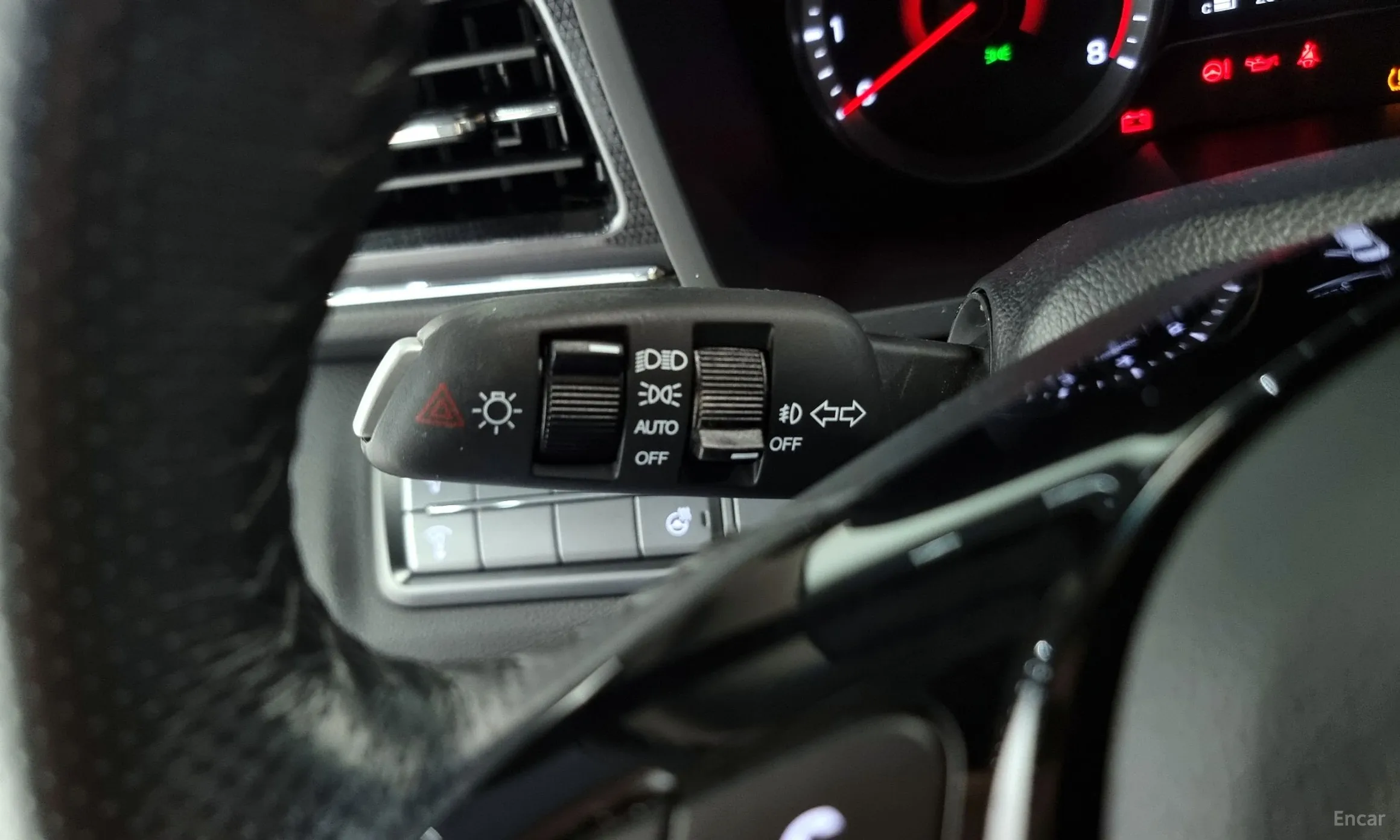 KG Mobility (SsangYong) Berry New Tivoli превью 18