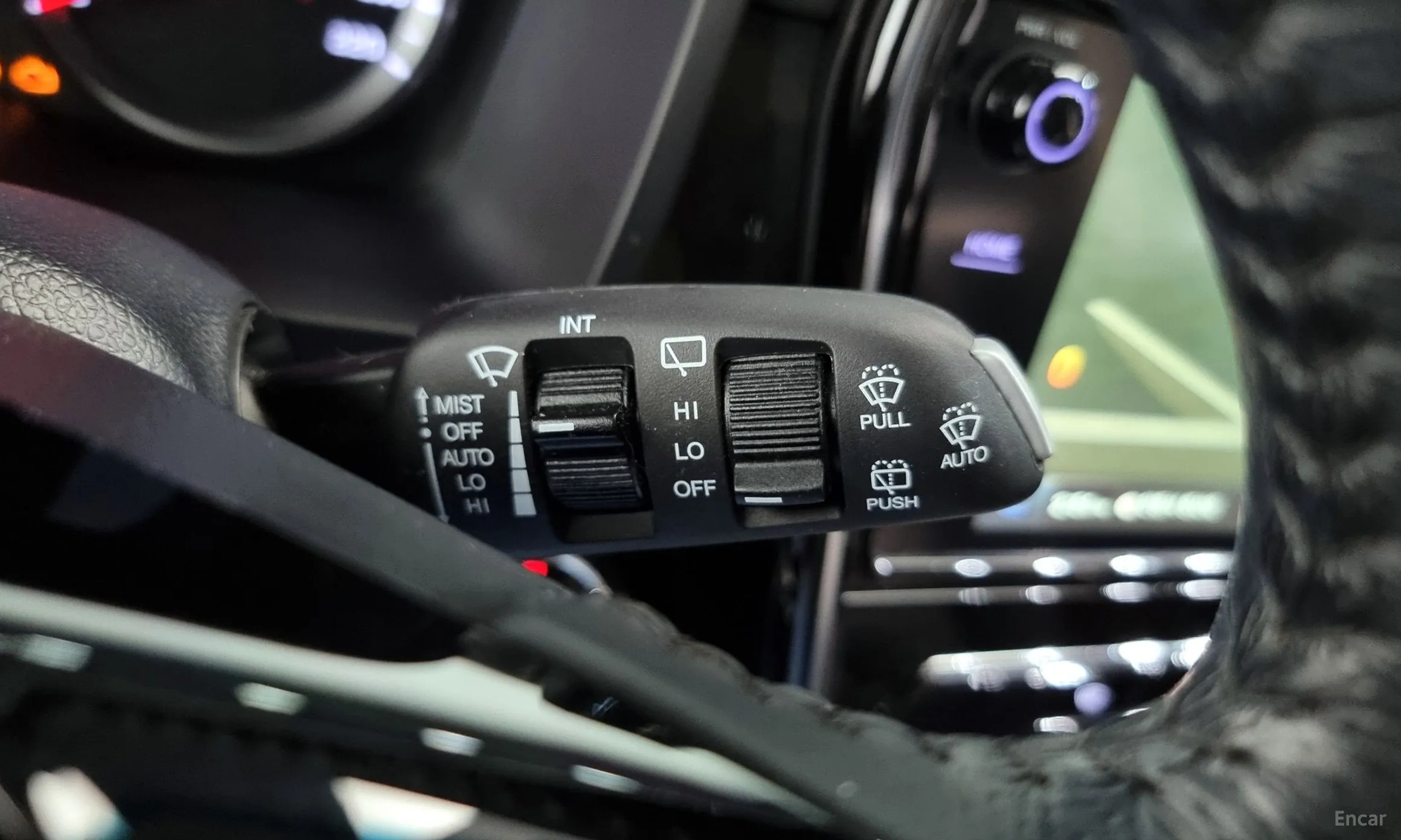 KG Mobility (SsangYong) Berry New Tivoli превью 19
