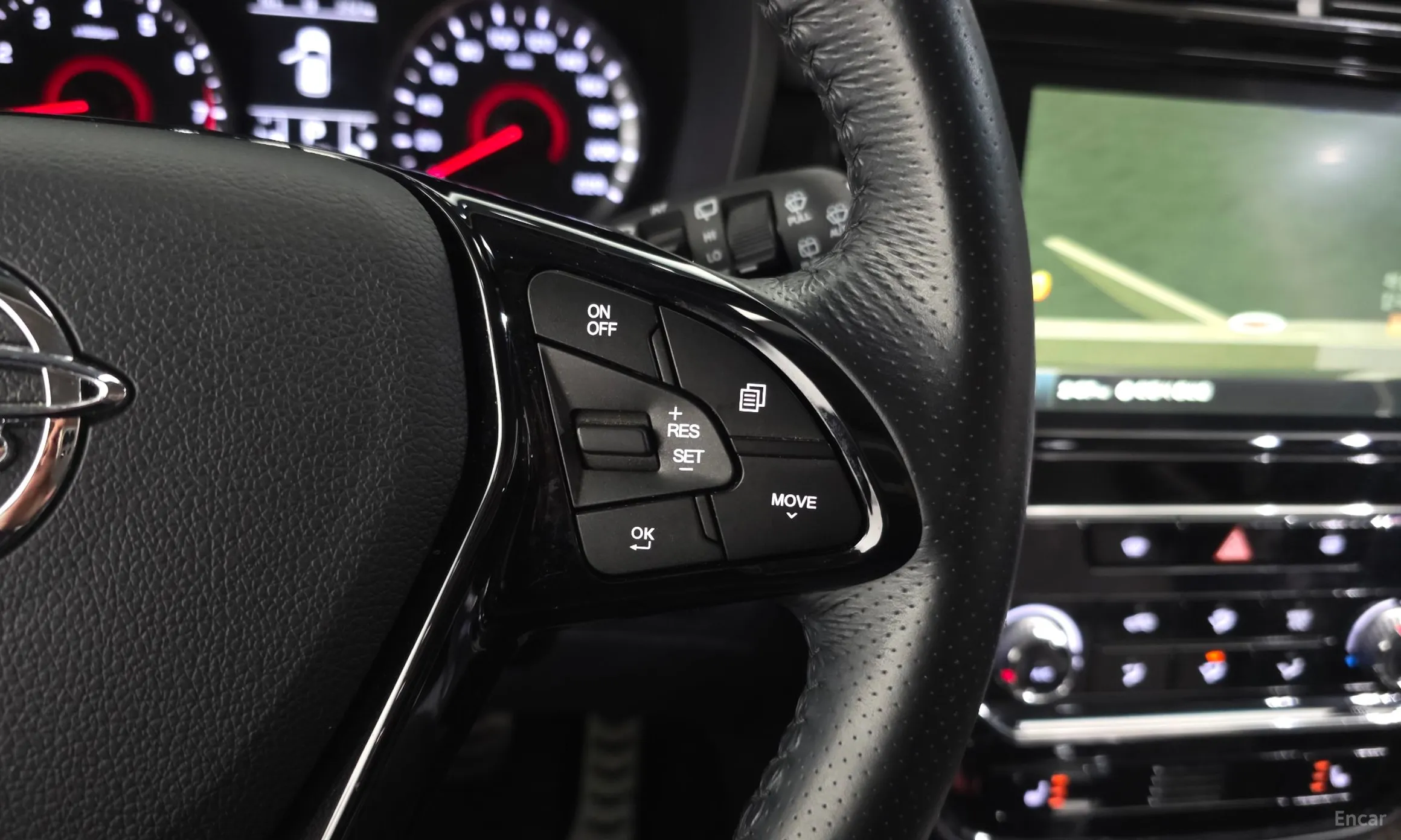KG Mobility (SsangYong) Berry New Tivoli превью 20
